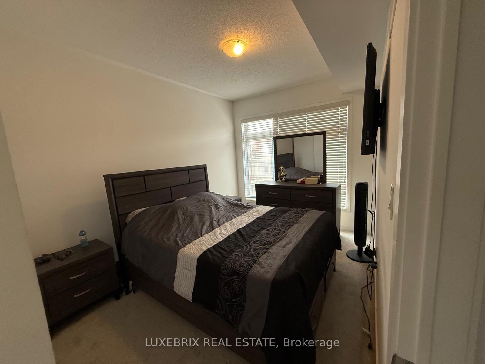 Photo 8 of 321 Dalhousie Street, Vaughan, Vaughan Grove — HOMEH