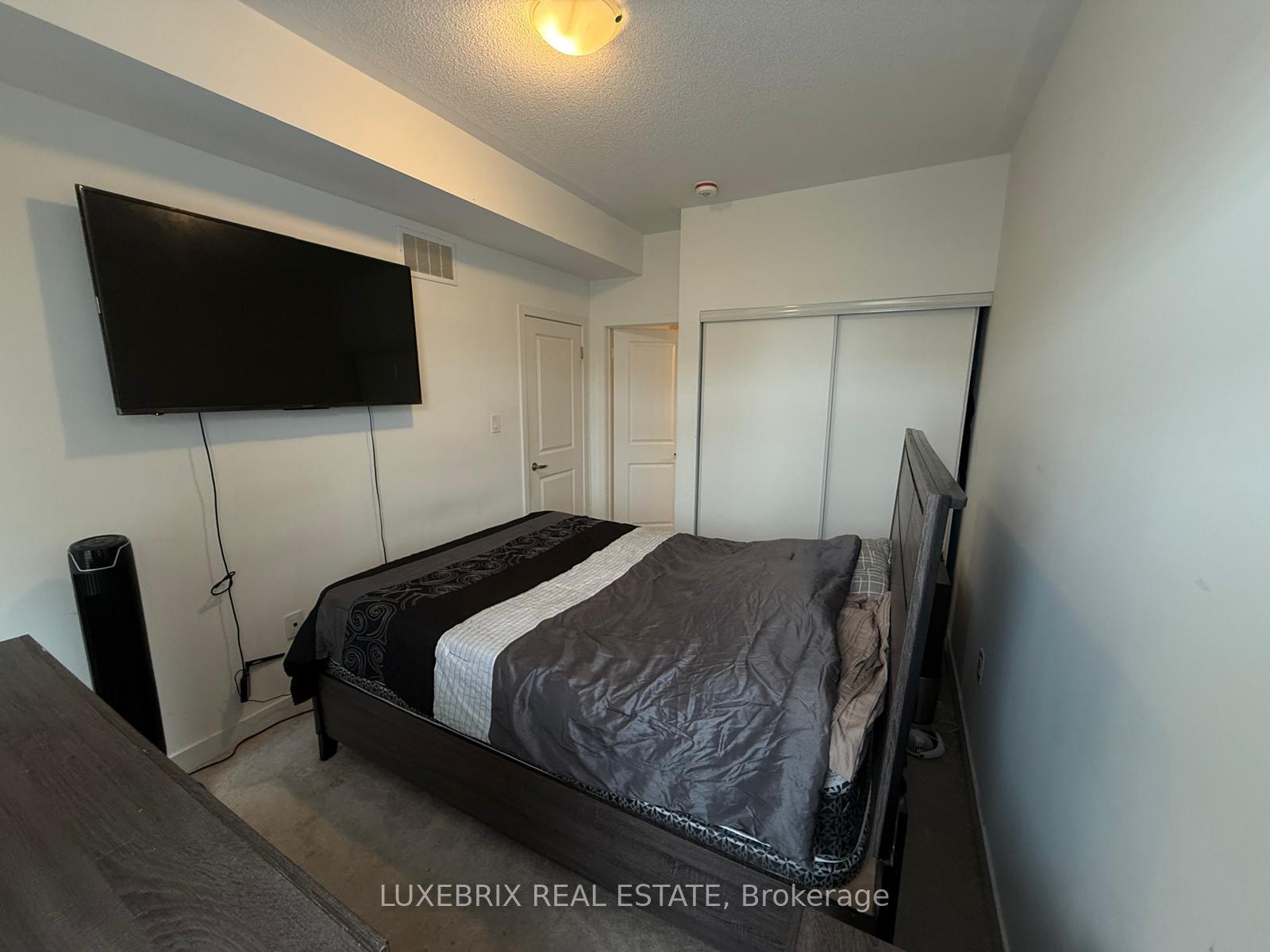 Photo 9 of 321 Dalhousie Street, Vaughan, Vaughan Grove — HOMEH