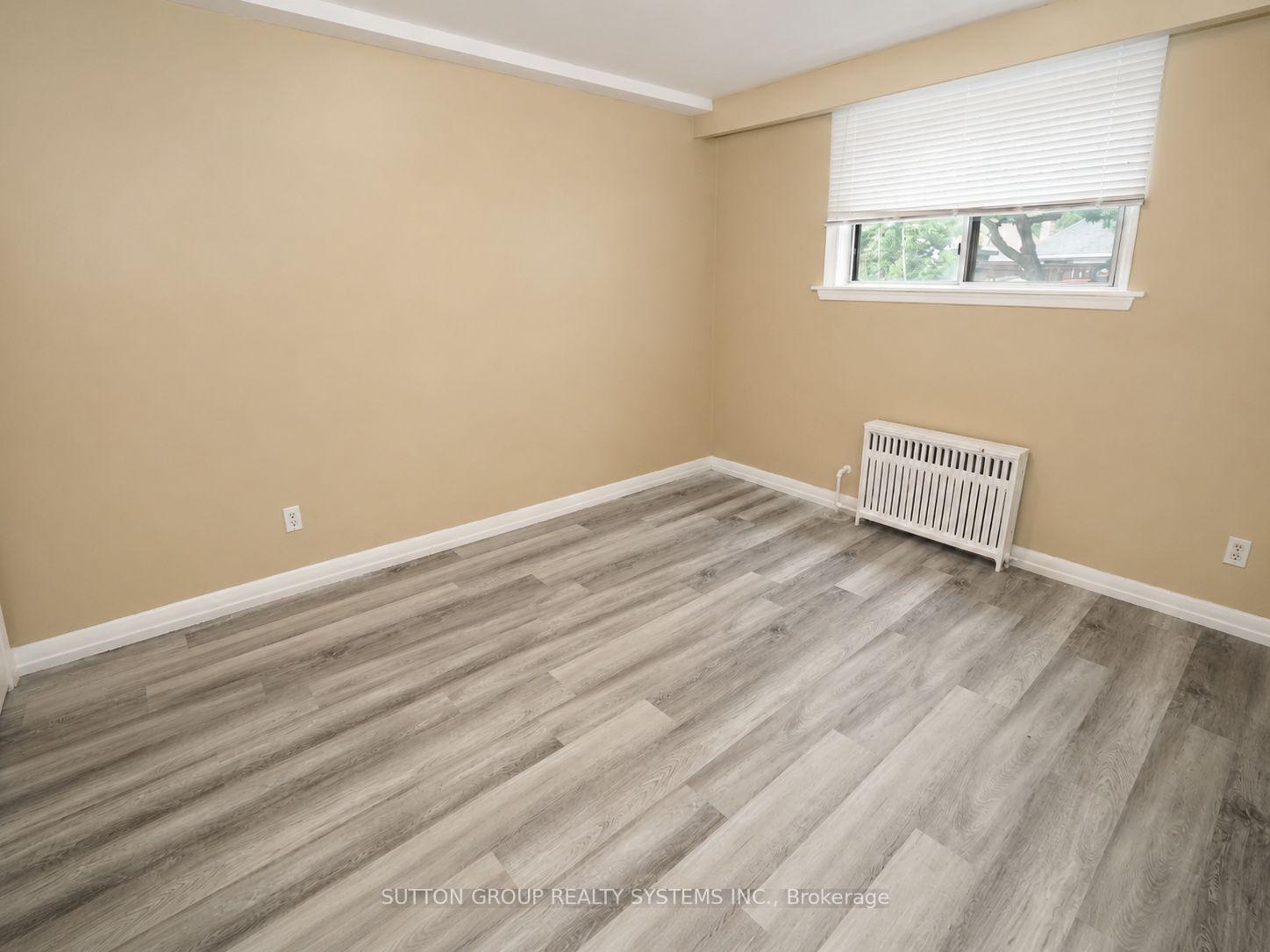 Photo 6 of 324 Lauder Avenue, Toronto, Oakwood Village — HOMEH