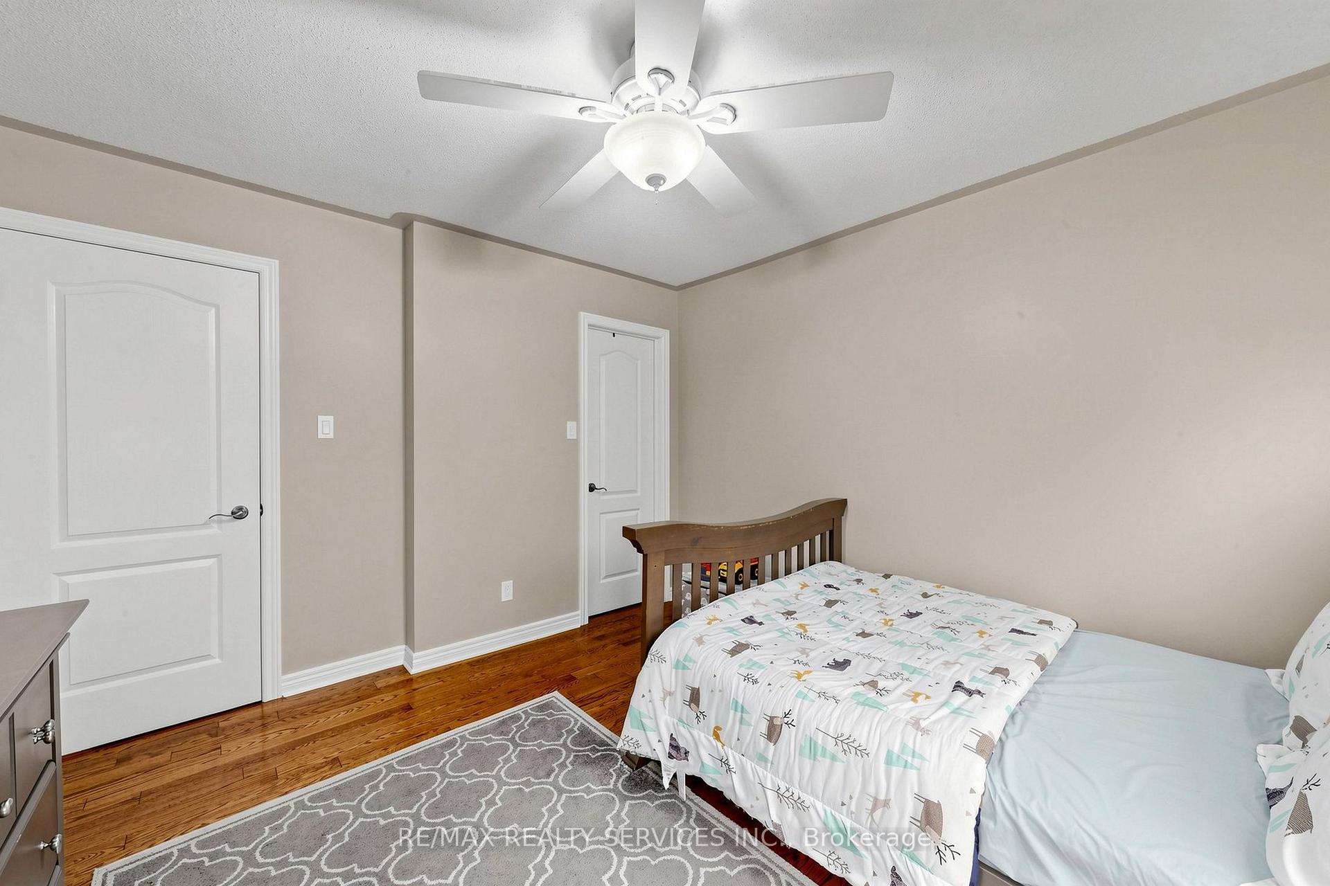 Photo 30 of 32 Hillpath Crescent, Brampton, Snelgrove — HOMEH