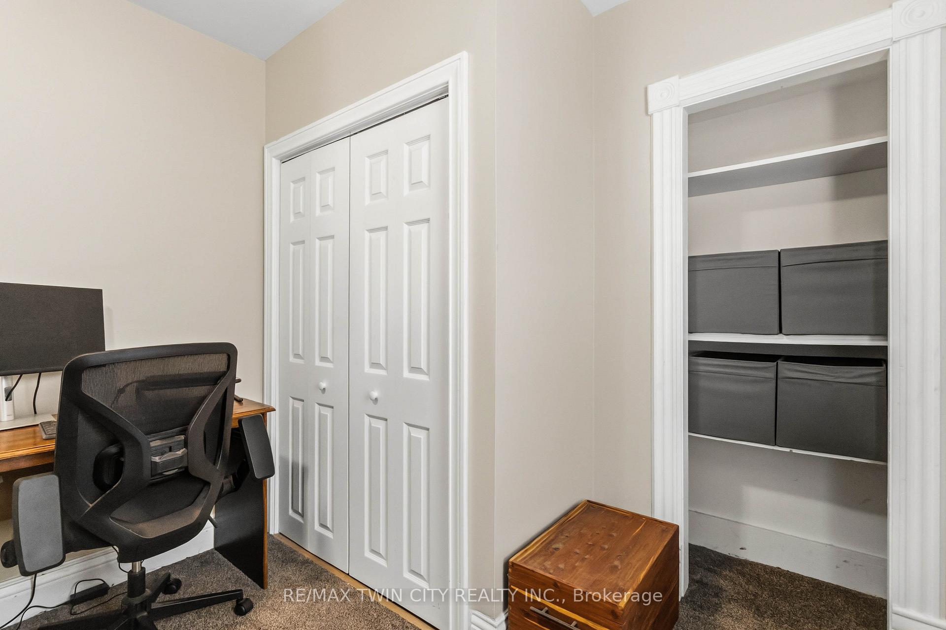 Photo 34 of 69 St Paul Avenue, Brantford, Holmedale — HOMEH