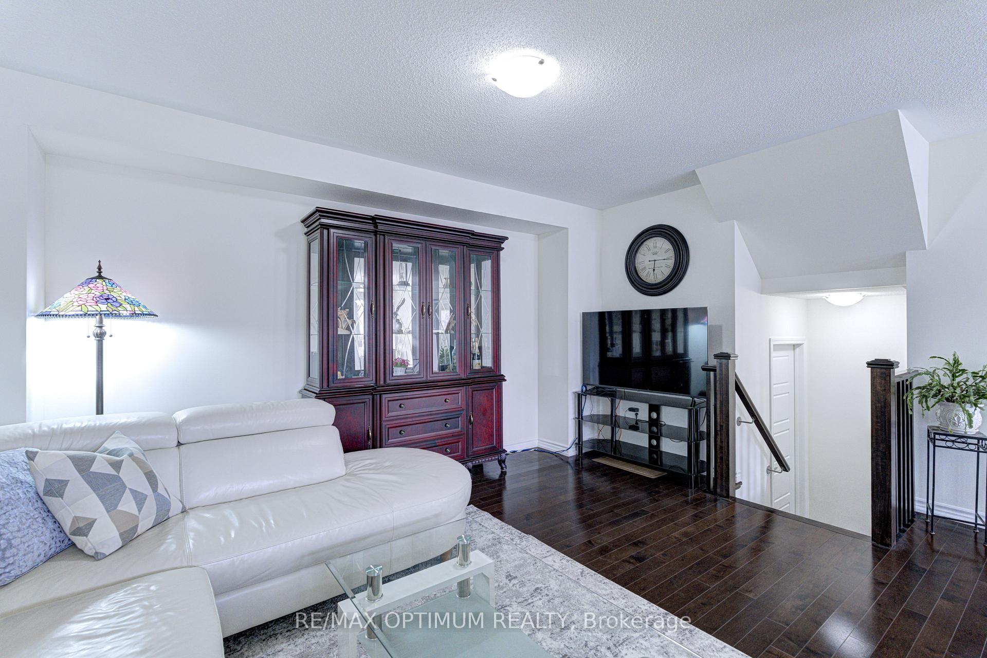 Photo 7 of 583 Laking Terrace, Milton, Clarke — HOMEH