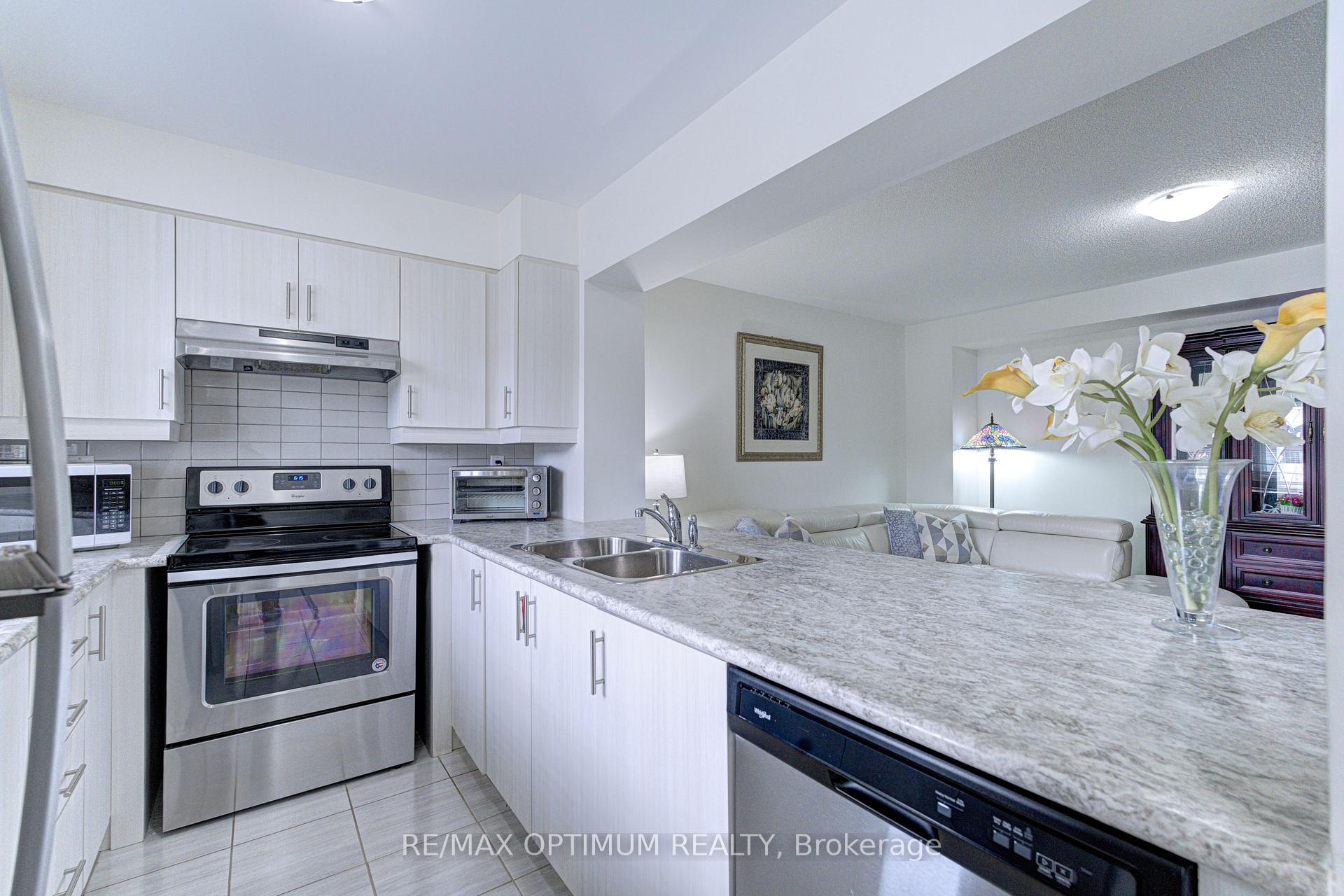 Photo 13 of 583 Laking Terrace, Milton, Clarke — HOMEH