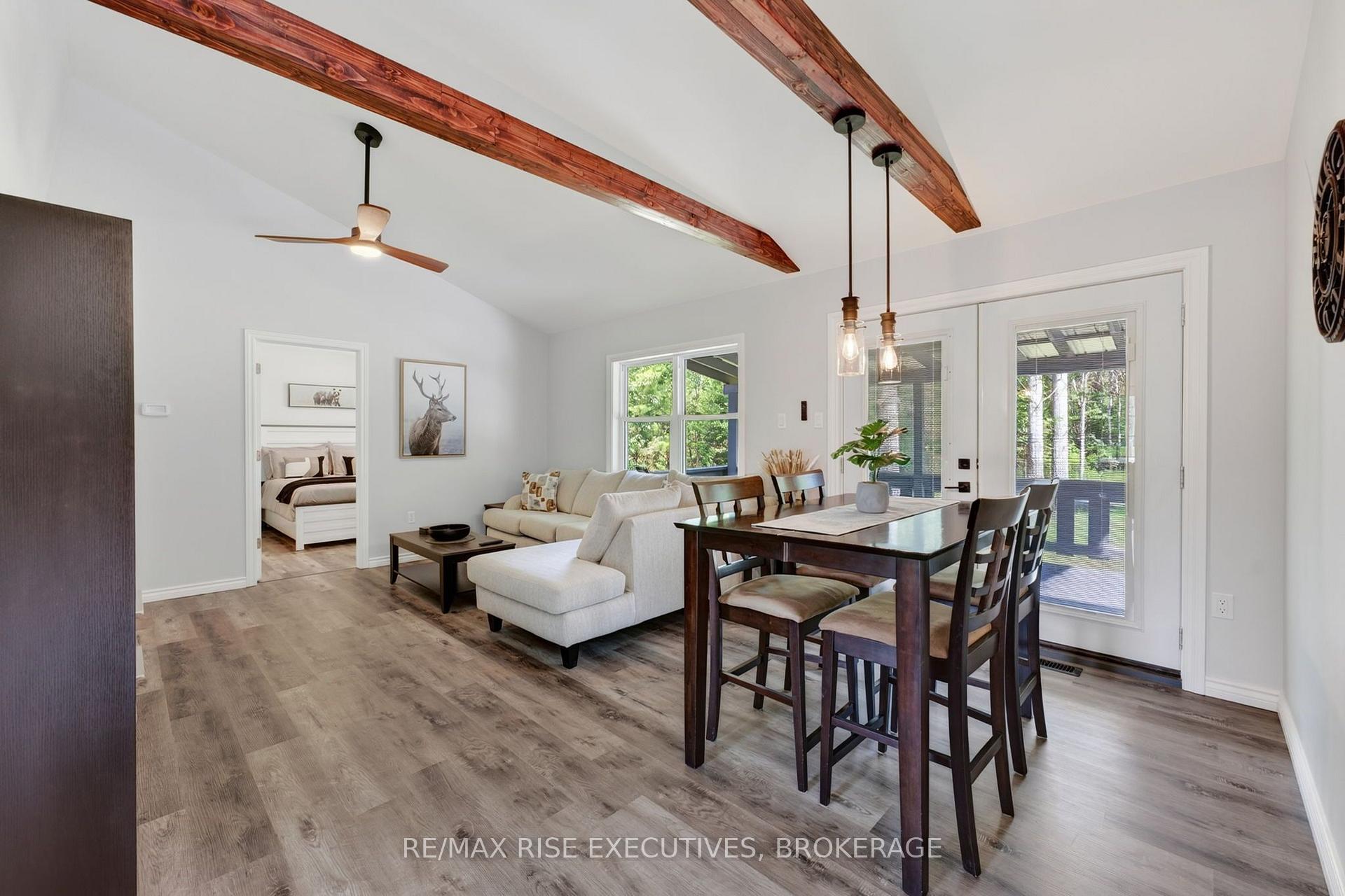 Photo 5 of 1022 Bauder Road, Frontenac, Frontenac South — HOMEH