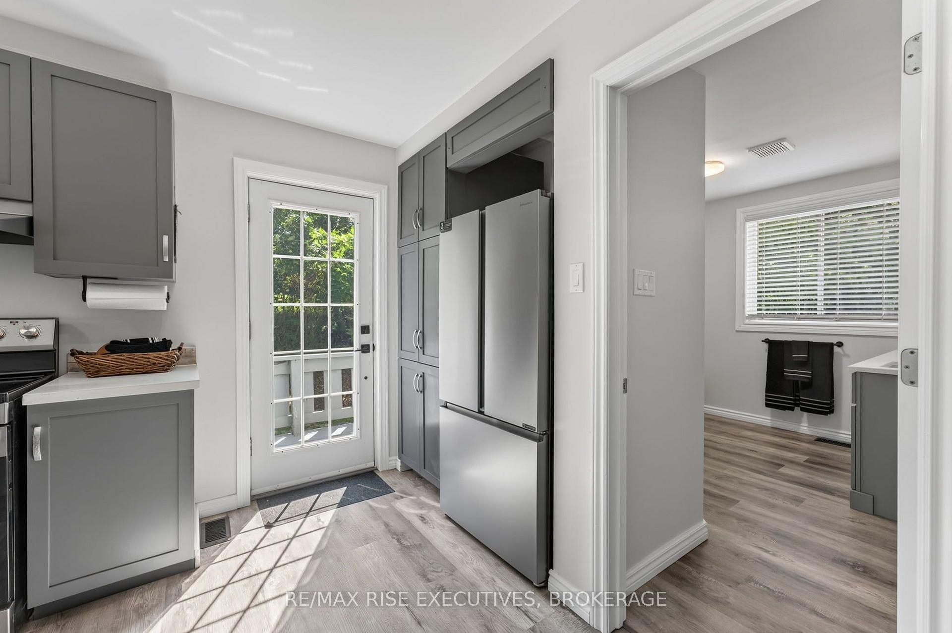Photo 10 of 1022 Bauder Road, Frontenac, Frontenac South — HOMEH