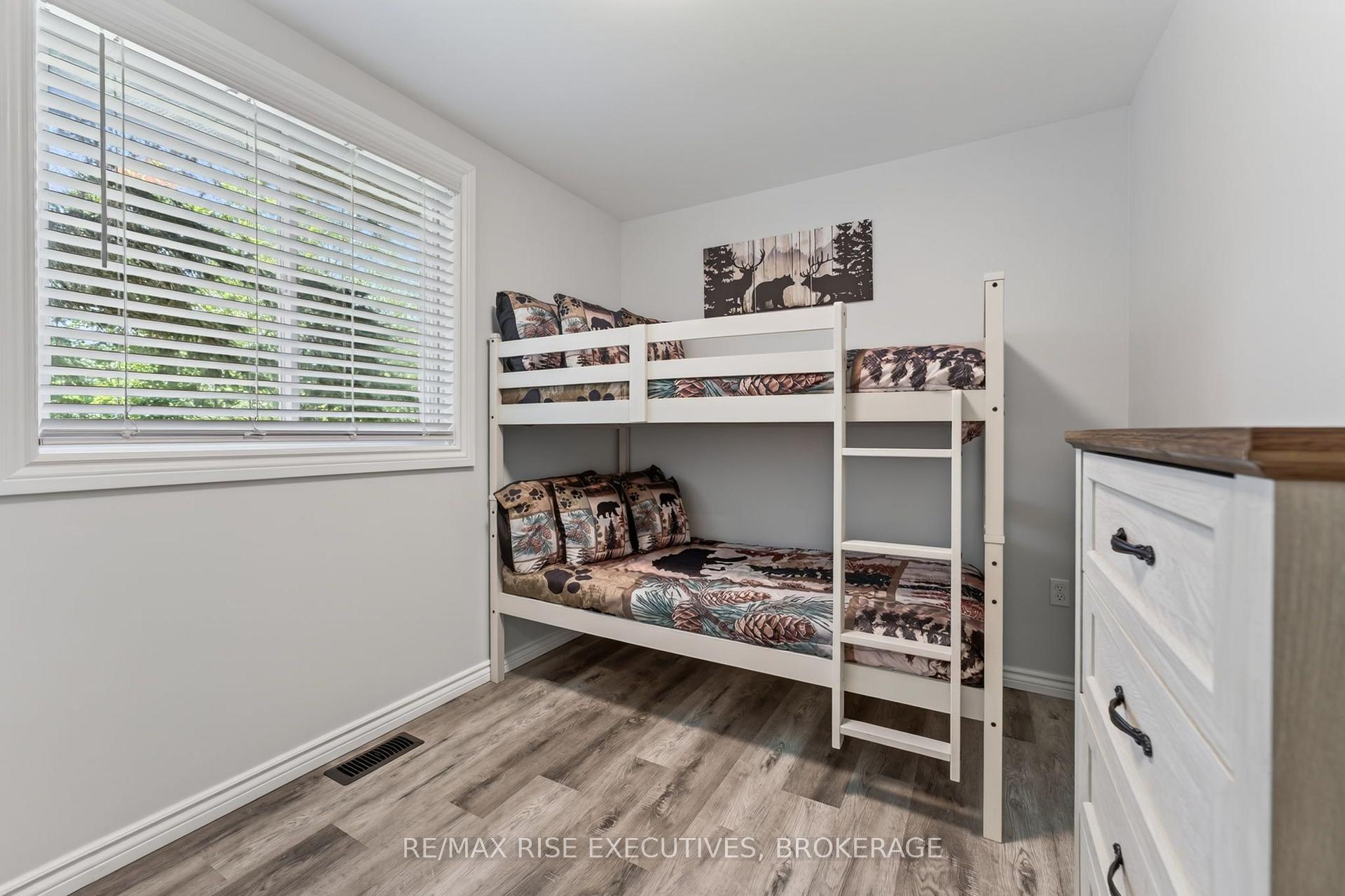 Photo 18 of 1022 Bauder Road, Frontenac, Frontenac South — HOMEH