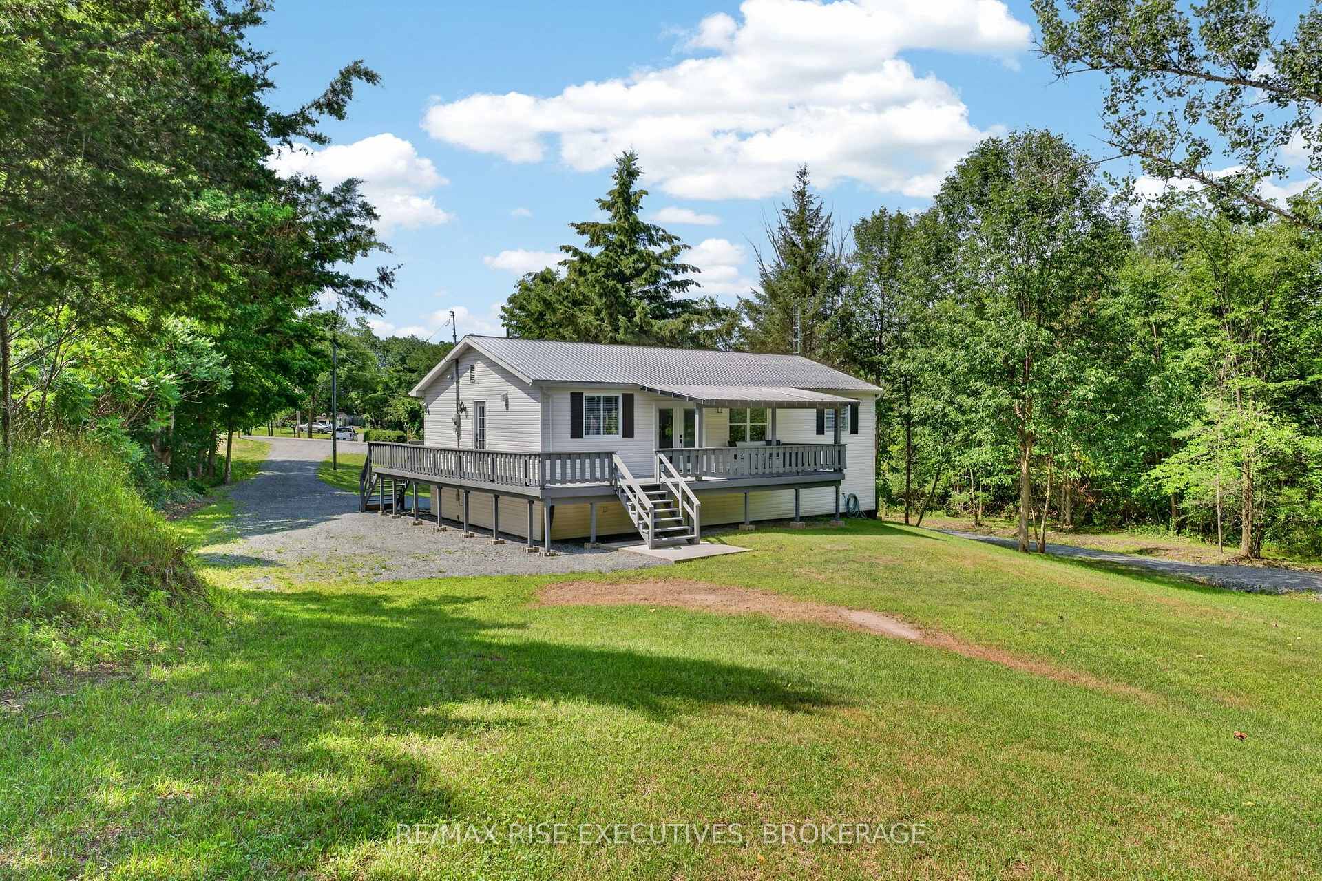 Photo 38 of 1022 Bauder Road, Frontenac, Frontenac South — HOMEH