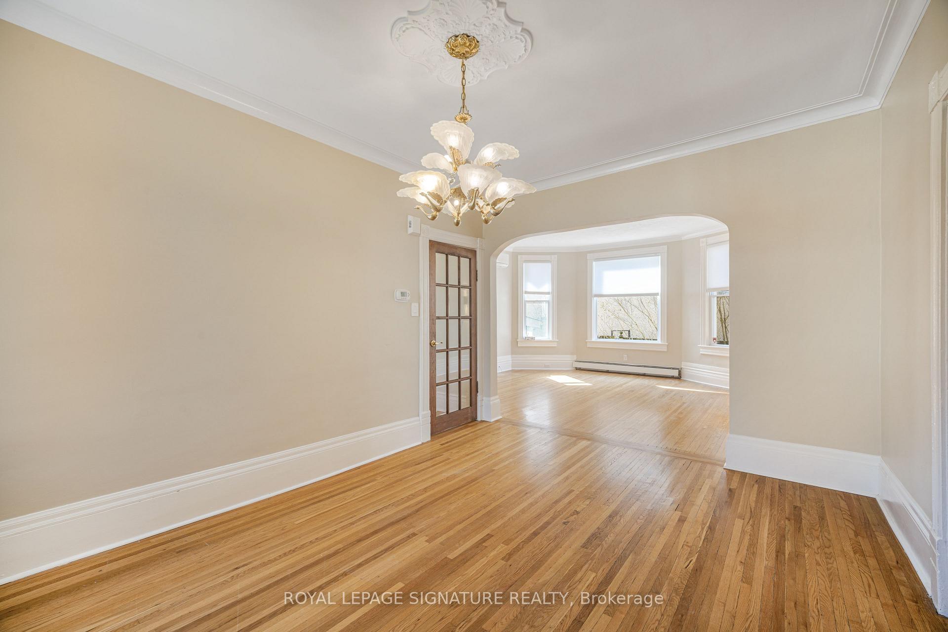 Photo 17 of 141 York Street, St. Catharines, Downtown — HOMEH