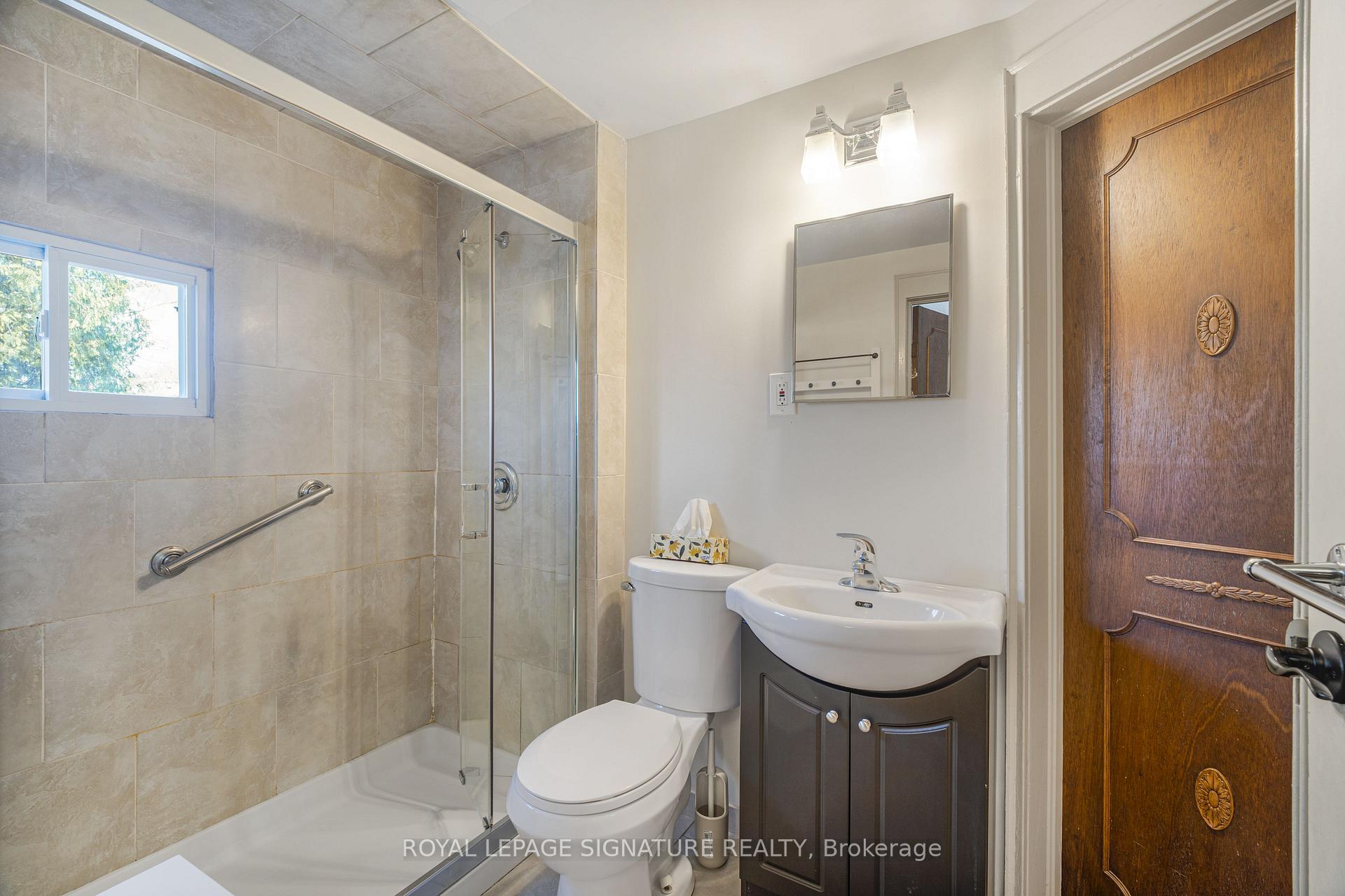 Photo 18 of 141 York Street, St. Catharines, Downtown — HOMEH