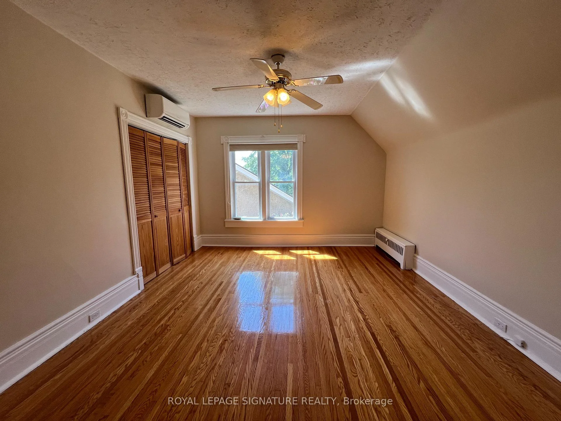Photo 37 of 141 York Street, St. Catharines, Downtown — HOMEH