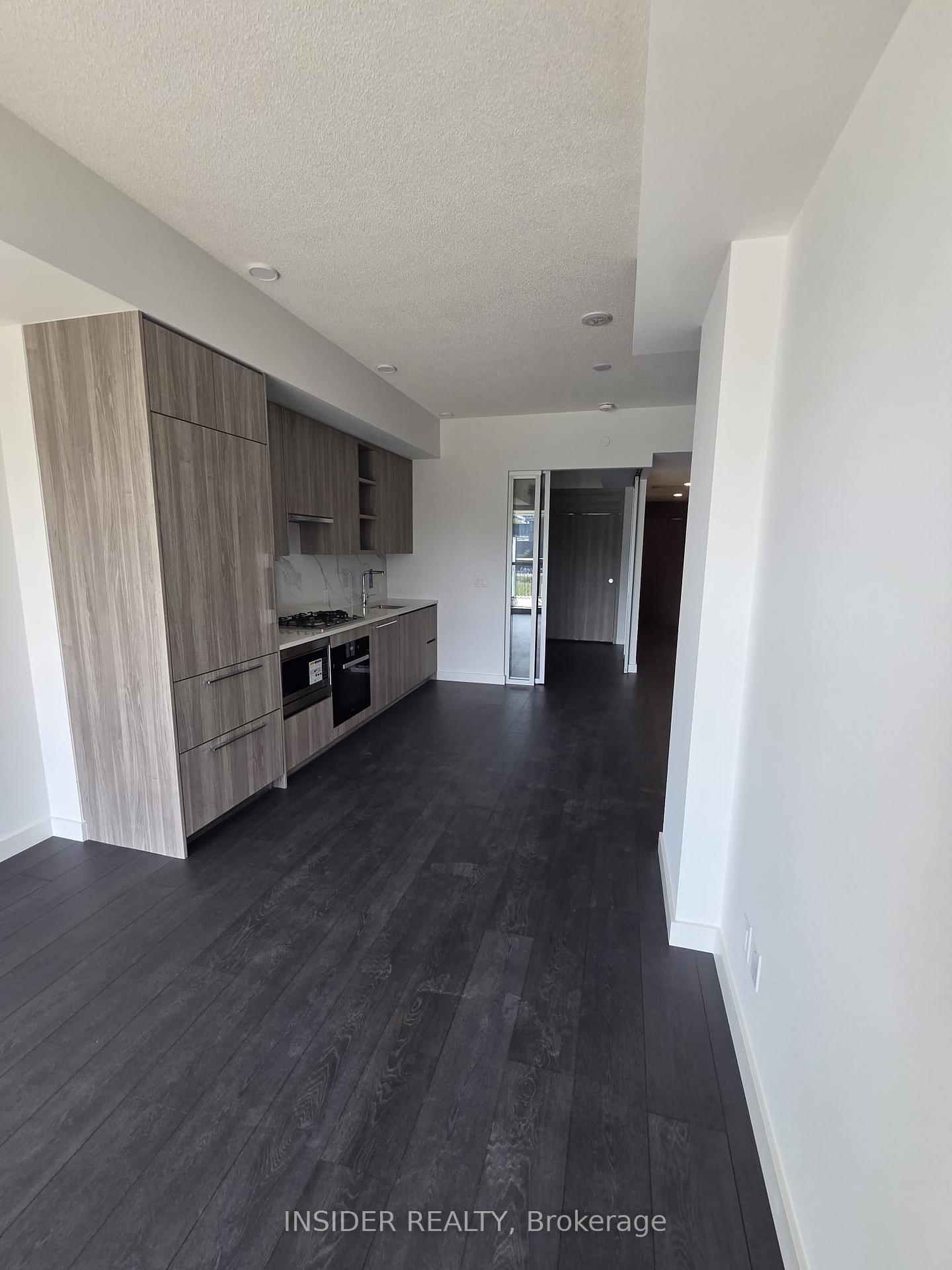 Photo 7 of Unit 321, 75 Billes Heights, North York, Bayview Village — HOMEH