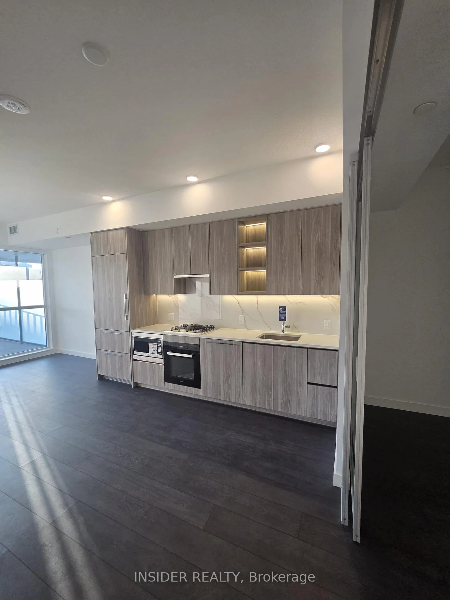 Photo 10 of Unit 321, 75 Billes Heights, North York, Bayview Village — HOMEH
