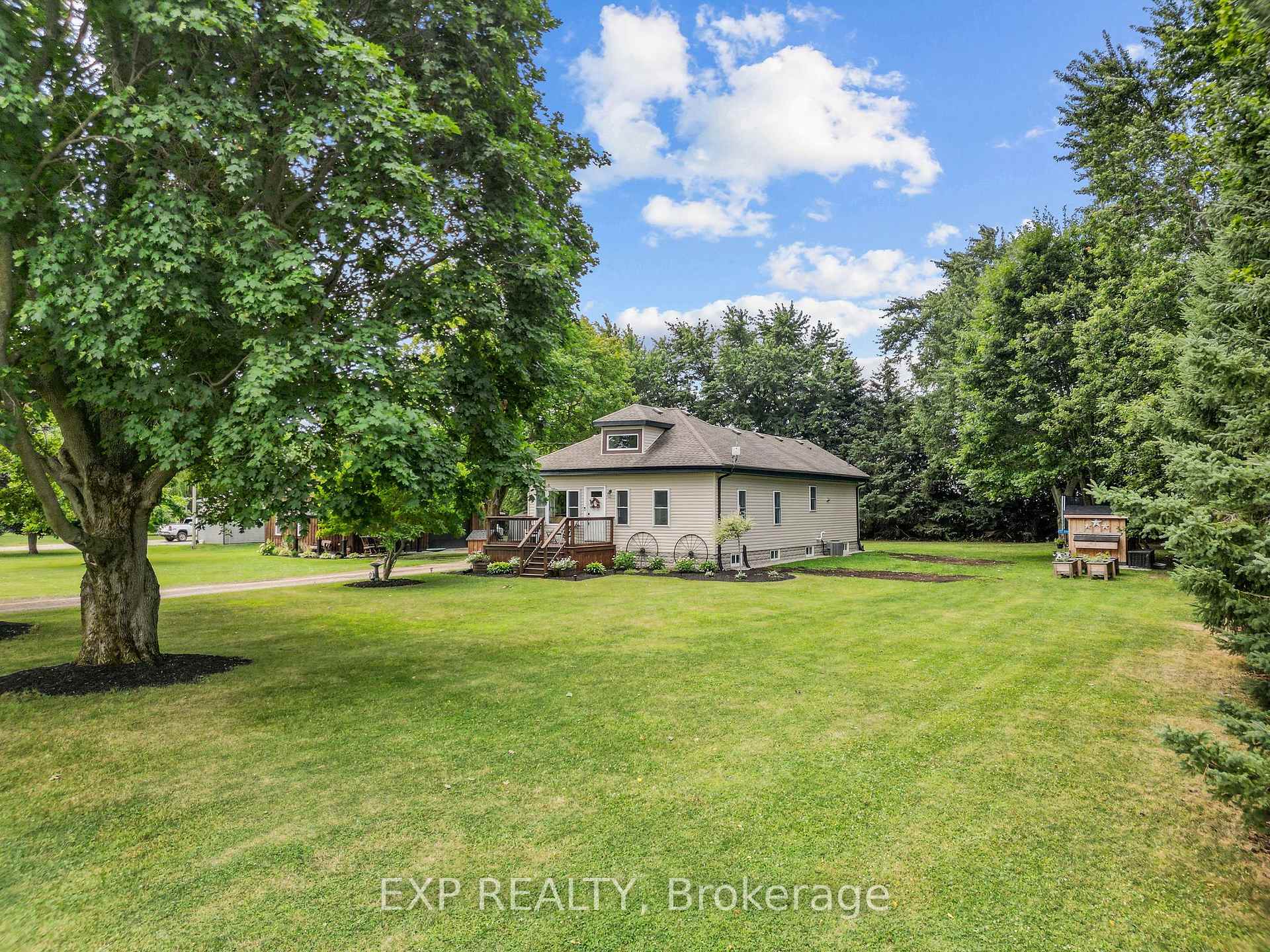 Photo 2 of 21243 Taits Road, Southwest Middlesex, Rural Southwest Middlesex — HOMEH