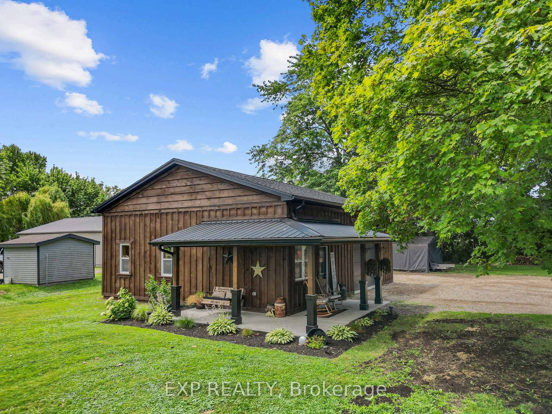 Photo 3 of 21243 Taits Road, Southwest Middlesex, Rural Southwest Middlesex — HOMEH
