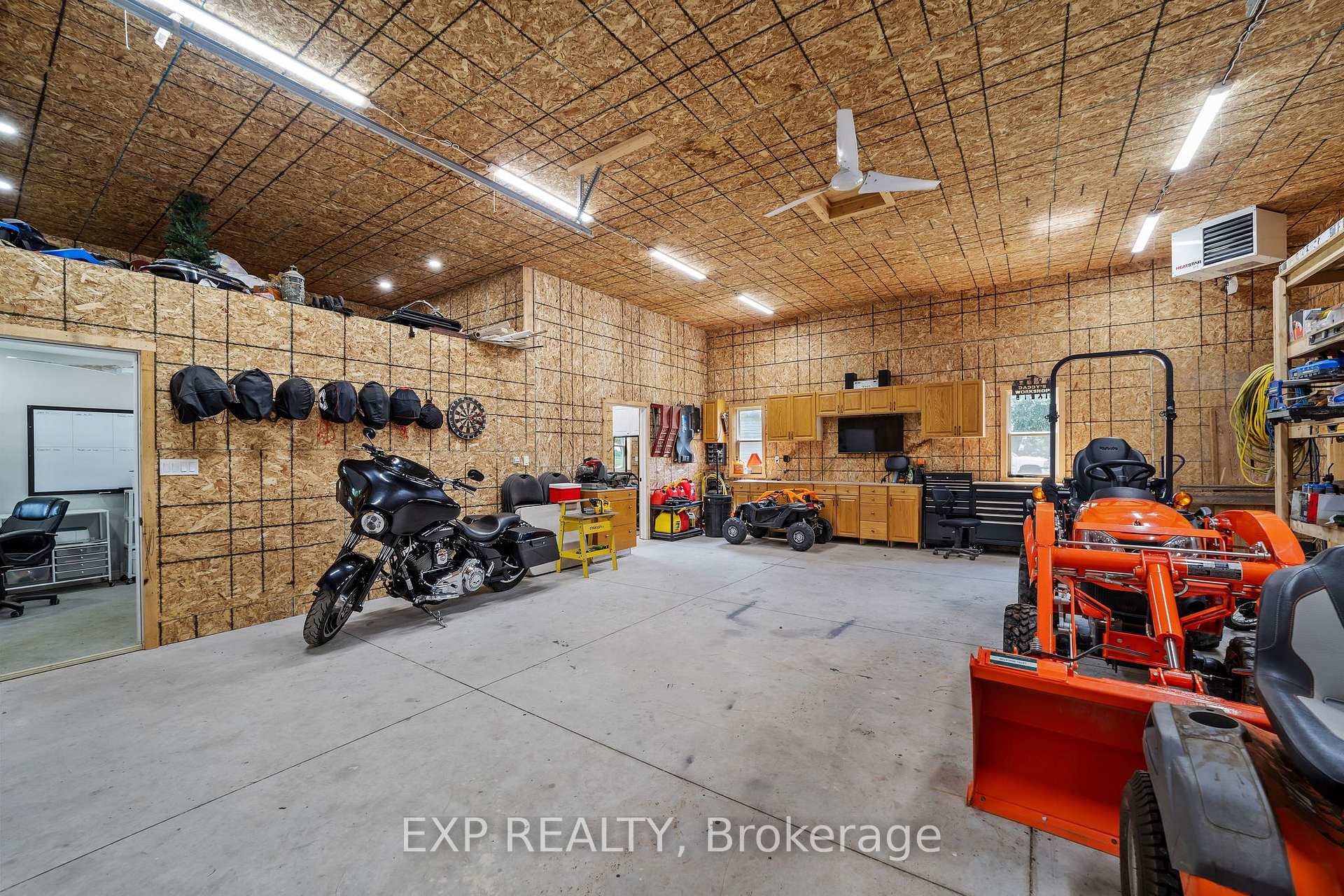 Photo 21 of 21243 Taits Road, Southwest Middlesex, Rural Southwest Middlesex — HOMEH