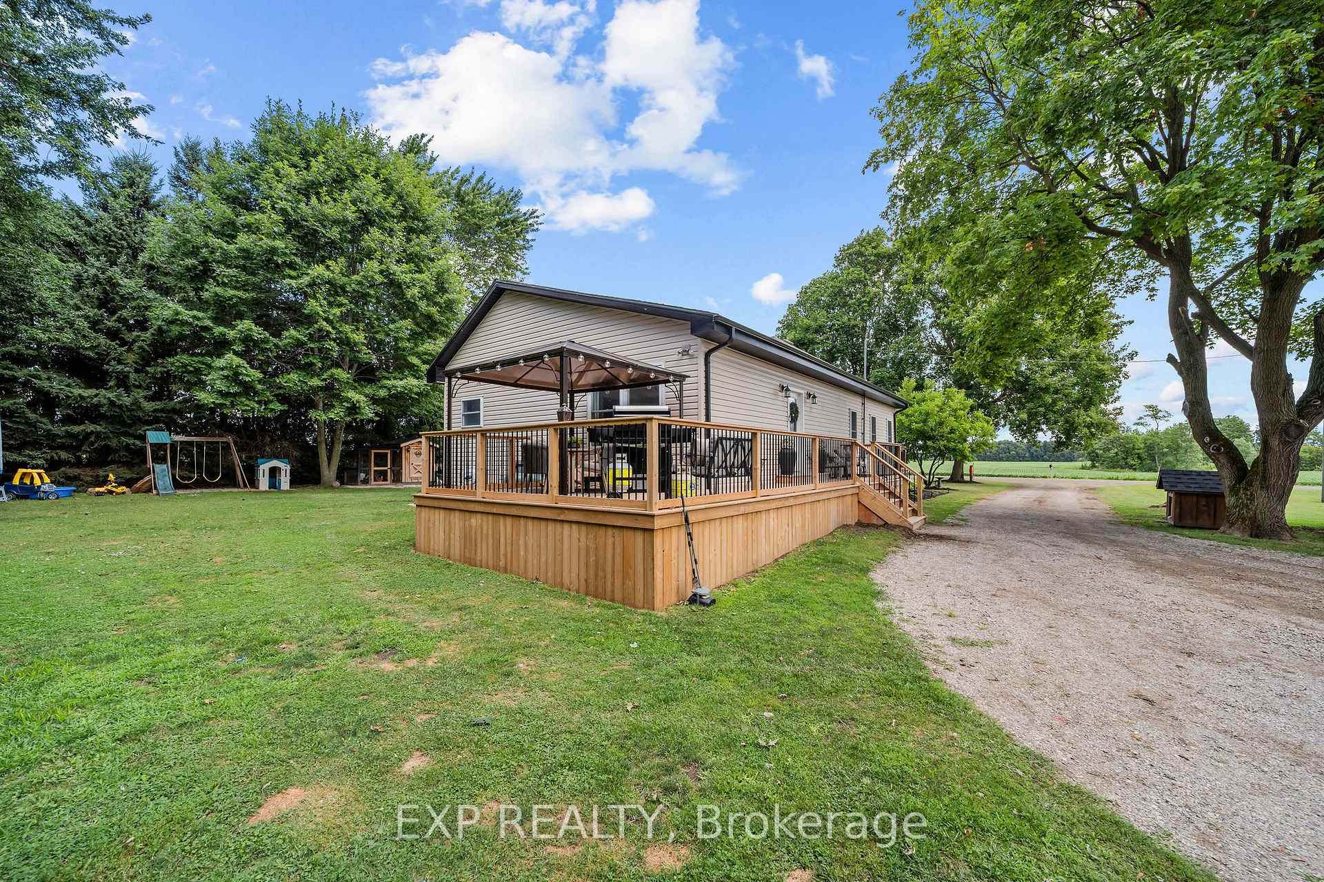 Photo 27 of 21243 Taits Road, Southwest Middlesex, Rural Southwest Middlesex — HOMEH