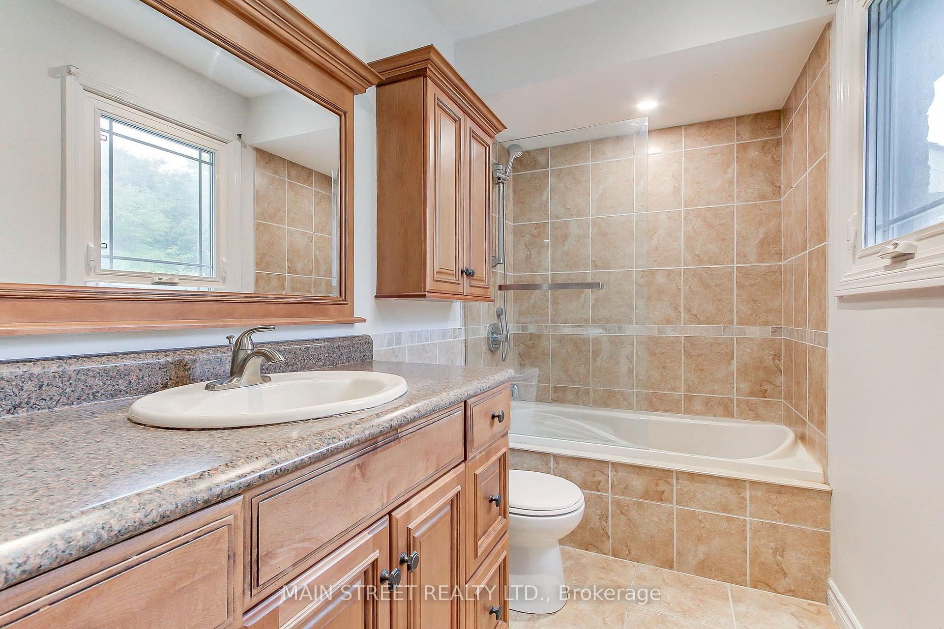 Photo 30 of 27 Murdock Avenue, Aurora, Aurora Heights — HOMEH