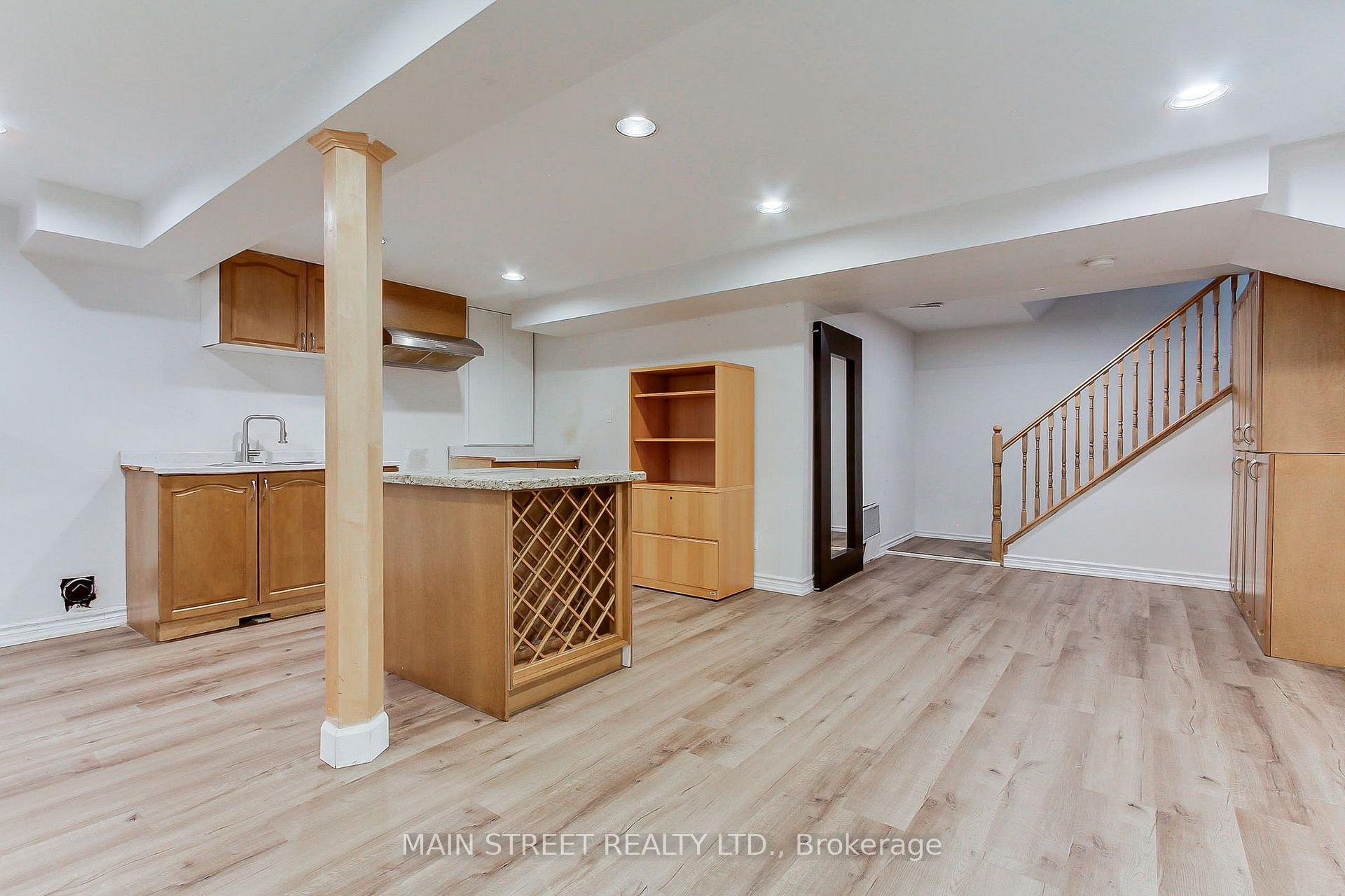Photo 34 of 27 Murdock Avenue, Aurora, Aurora Heights — HOMEH