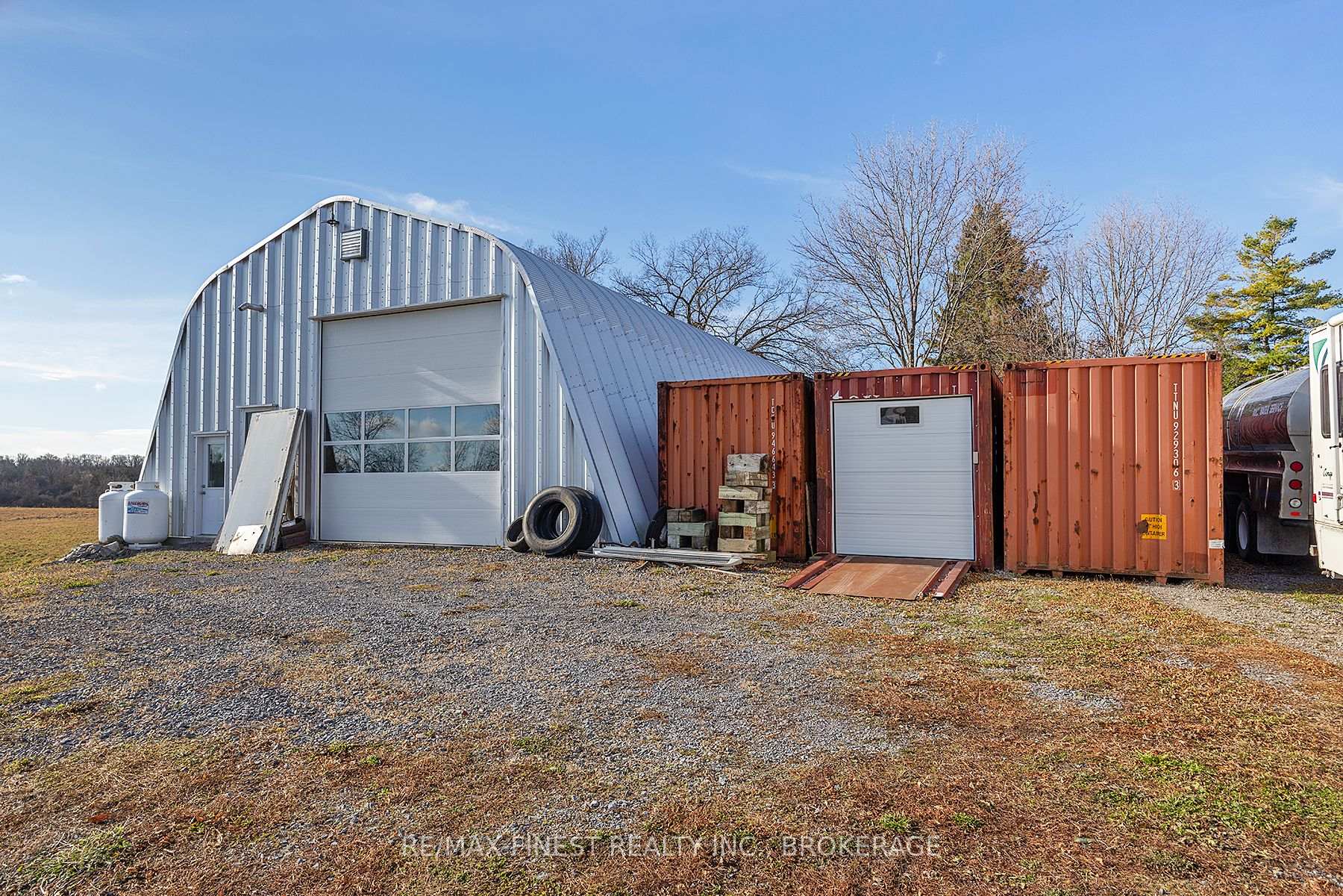 Photo 32 of 1990 Switzerville Road, Loyalist, Lennox and Addington - South — HOMEH