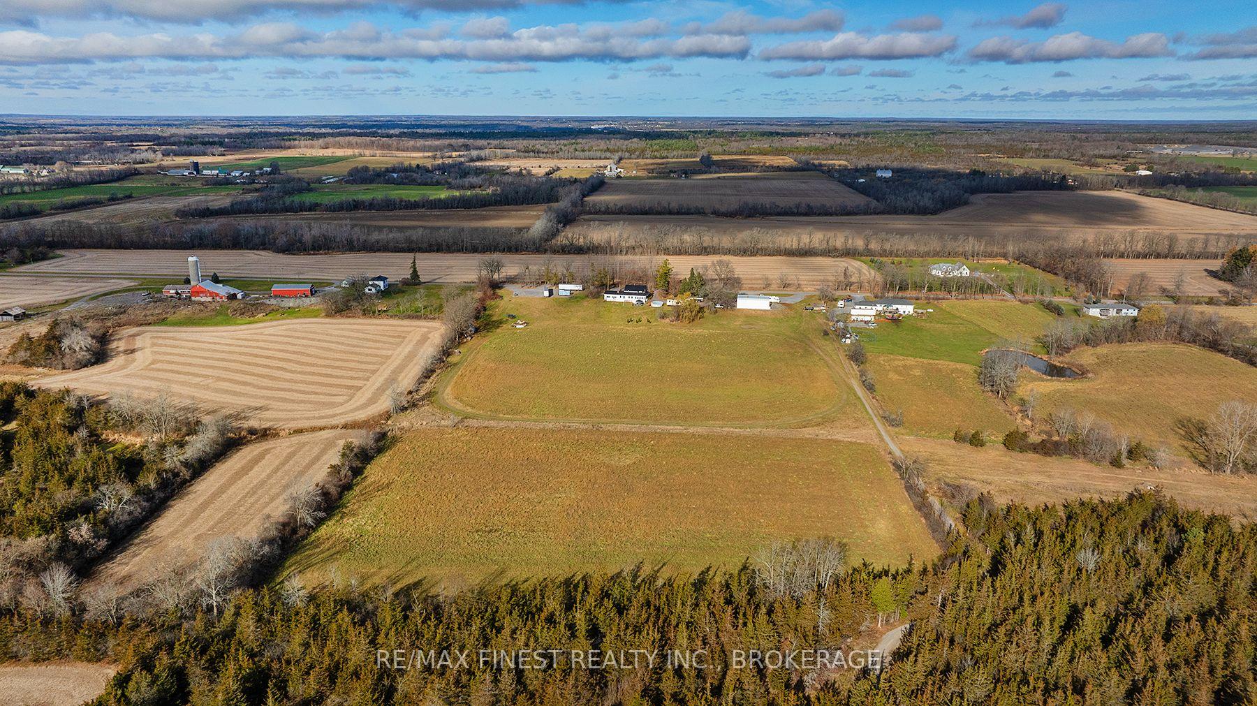 Photo 37 of 1990 Switzerville Road, Loyalist, Lennox and Addington - South — HOMEH