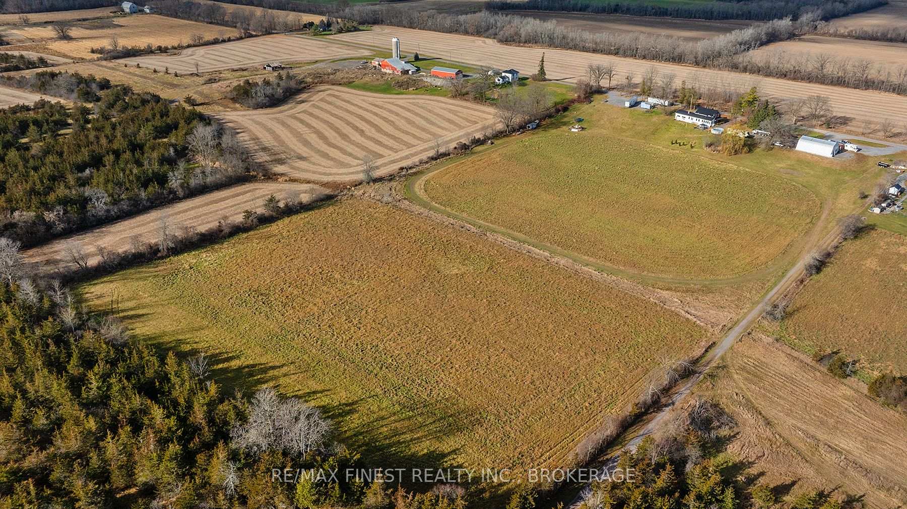Photo 38 of 1990 Switzerville Road, Loyalist, Lennox and Addington - South — HOMEH