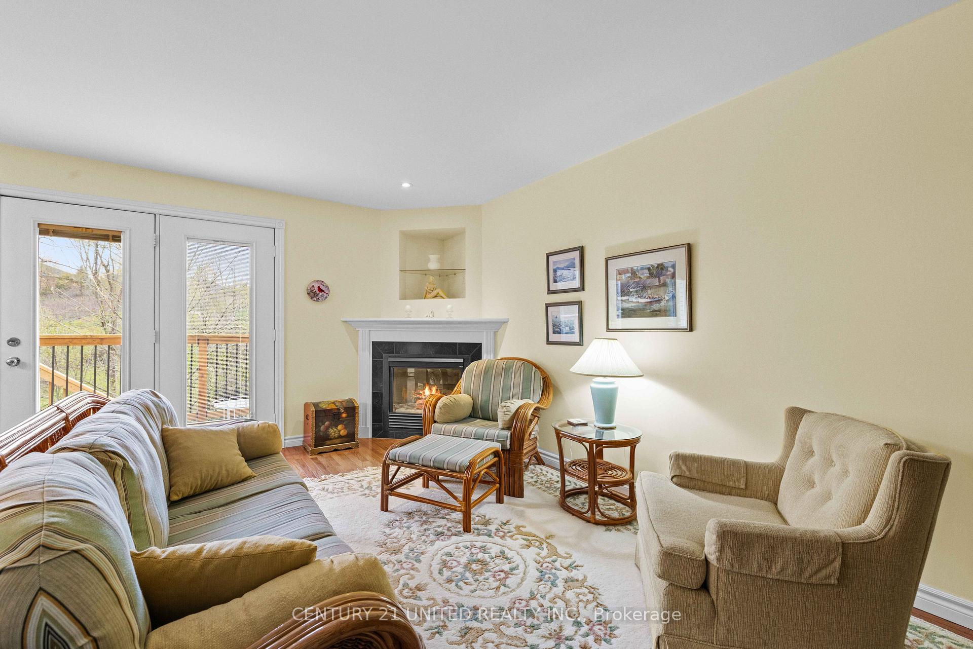 Photo 9 of 2903 Jennifer Drive, Peterborough, Northcrest Ward 5 — HOMEH