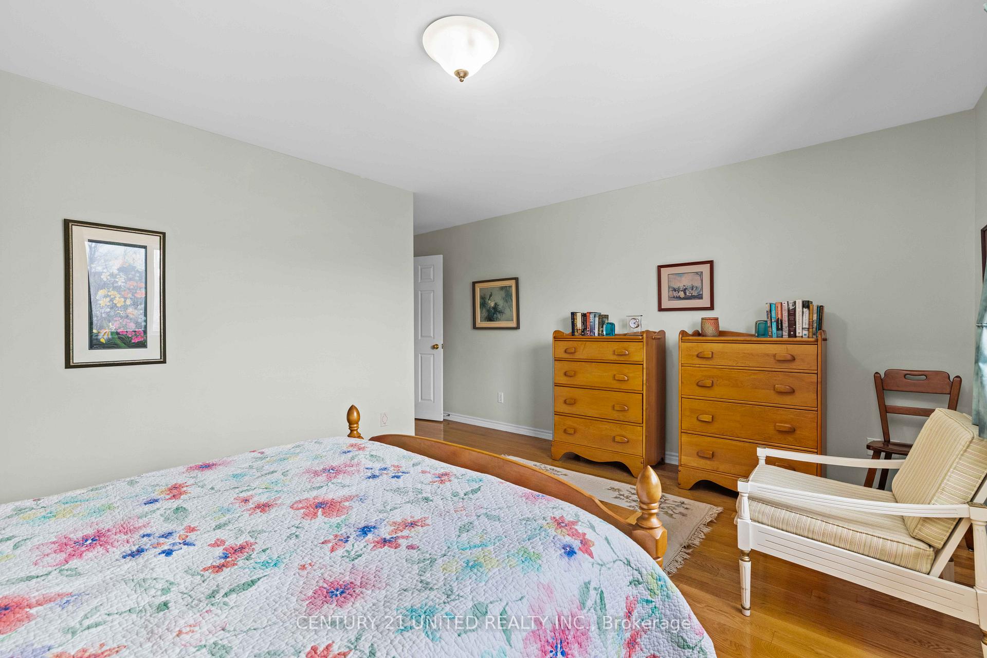 Photo 14 of 2903 Jennifer Drive, Peterborough, Northcrest Ward 5 — HOMEH