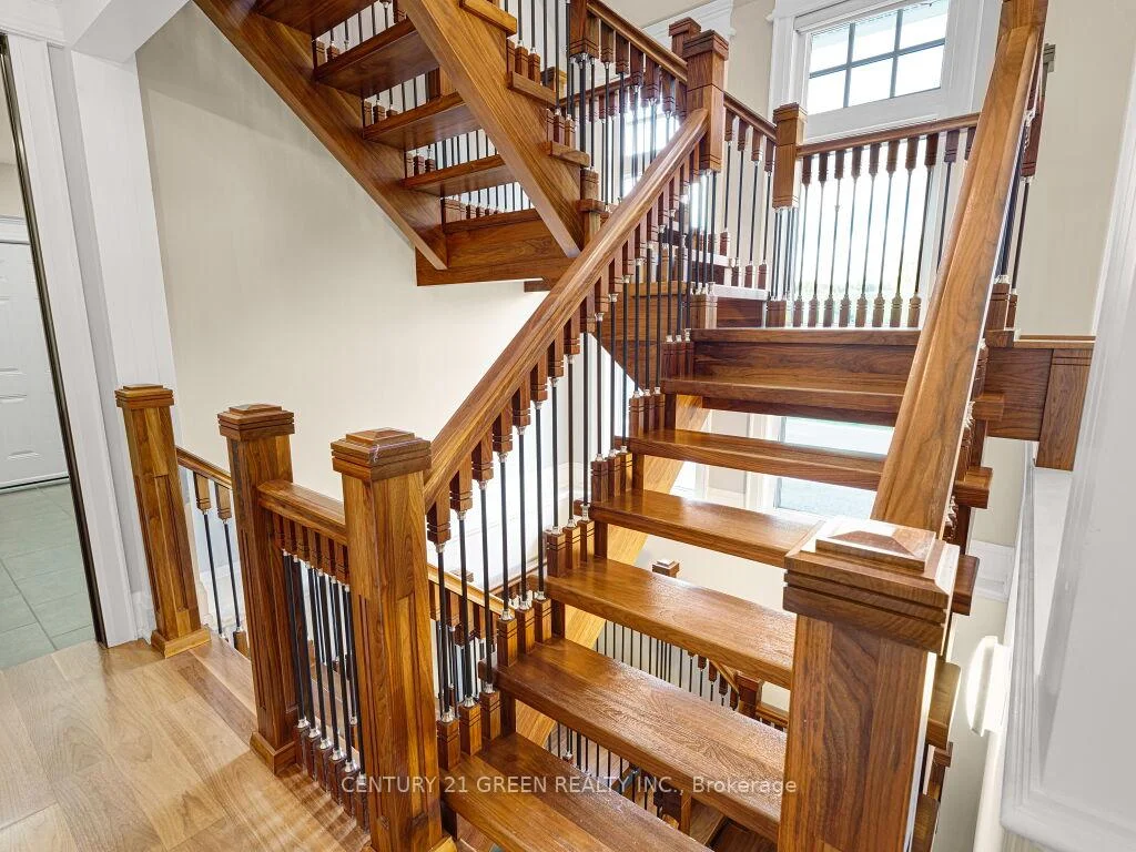 Photo 47 of 39 Brookhaven Crescent, East Garafraxa, Rural East Garafraxa — HOMEH