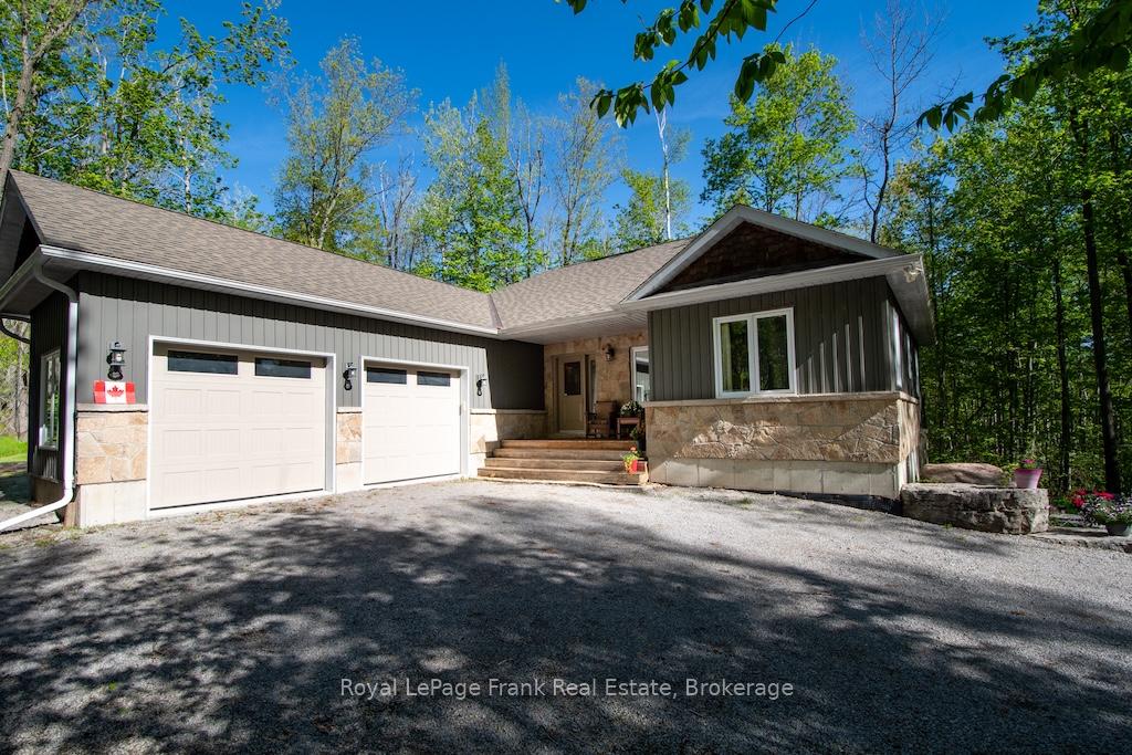 Photo 4 of 57 Mystic Point Road, Trent Lakes — HOMEH