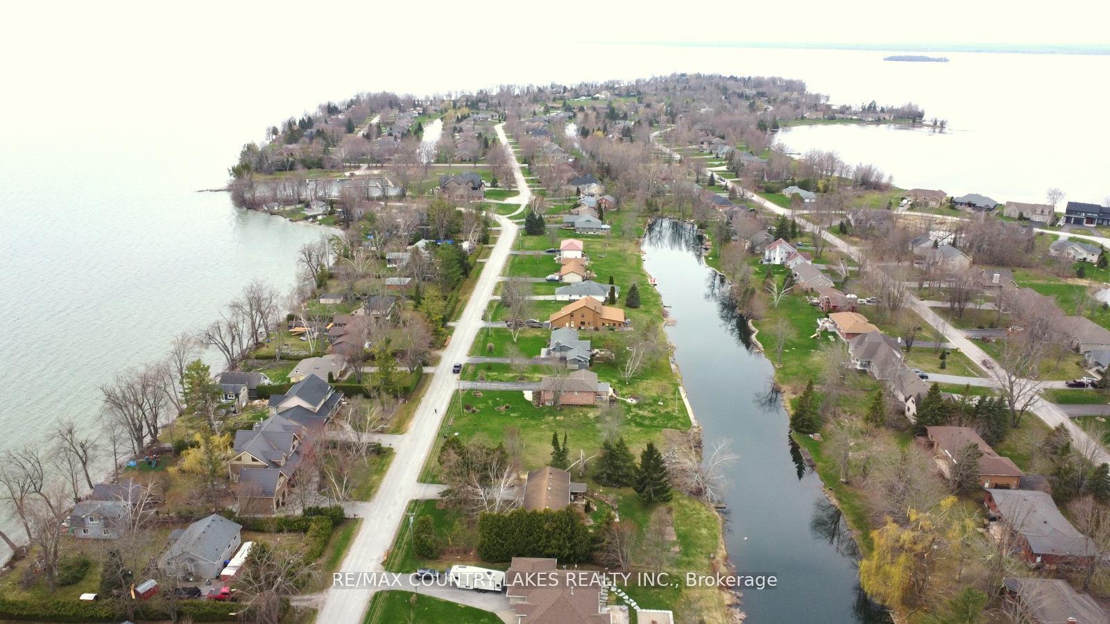 Photo 4 of 36 Southview Dr R.R.#3, Brechin, Ramara, Brechin — HOMEH