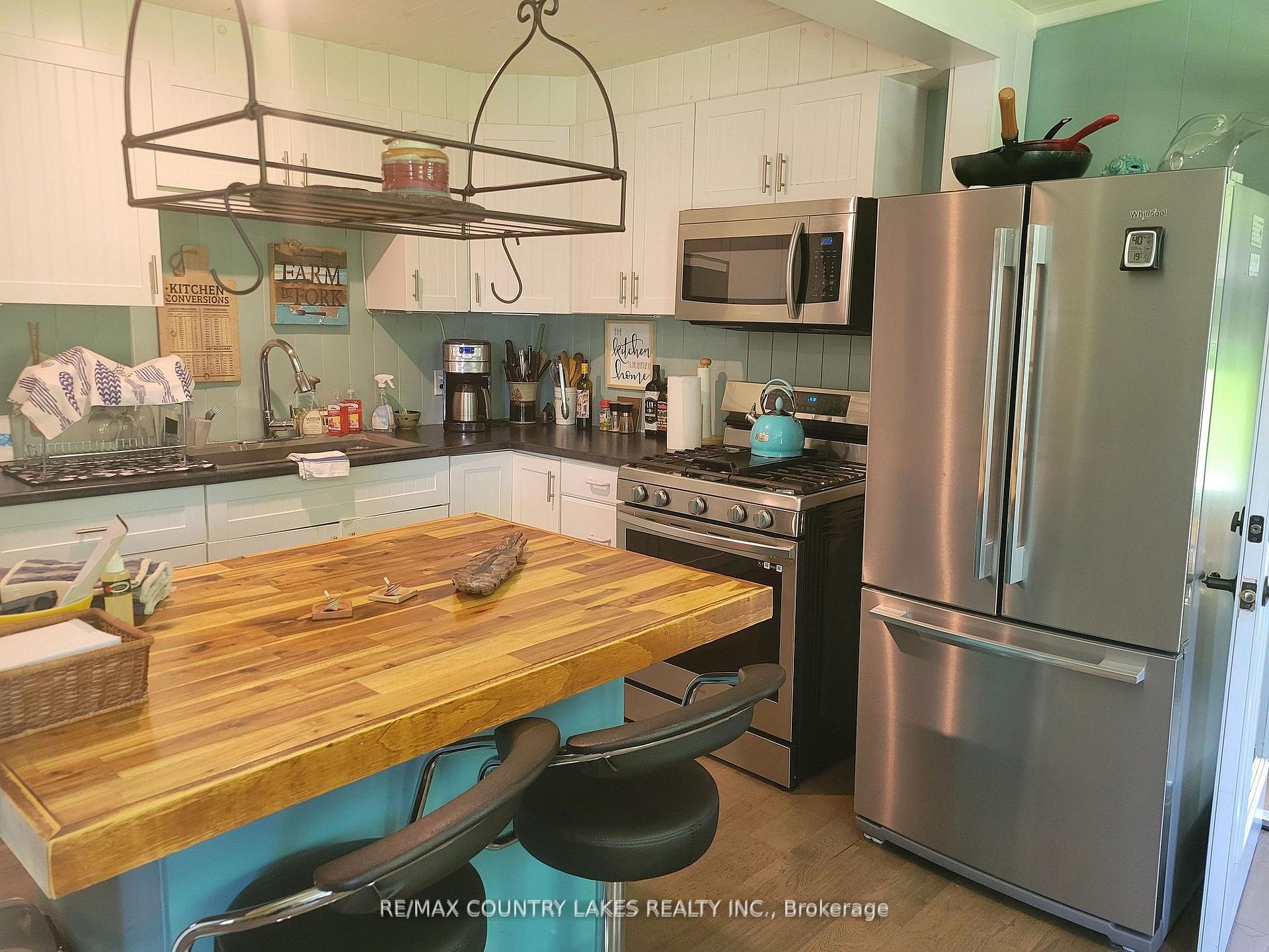 Photo 5 of 2481 Lakeshore Drive, Ramara, Brechin — HOMEH
