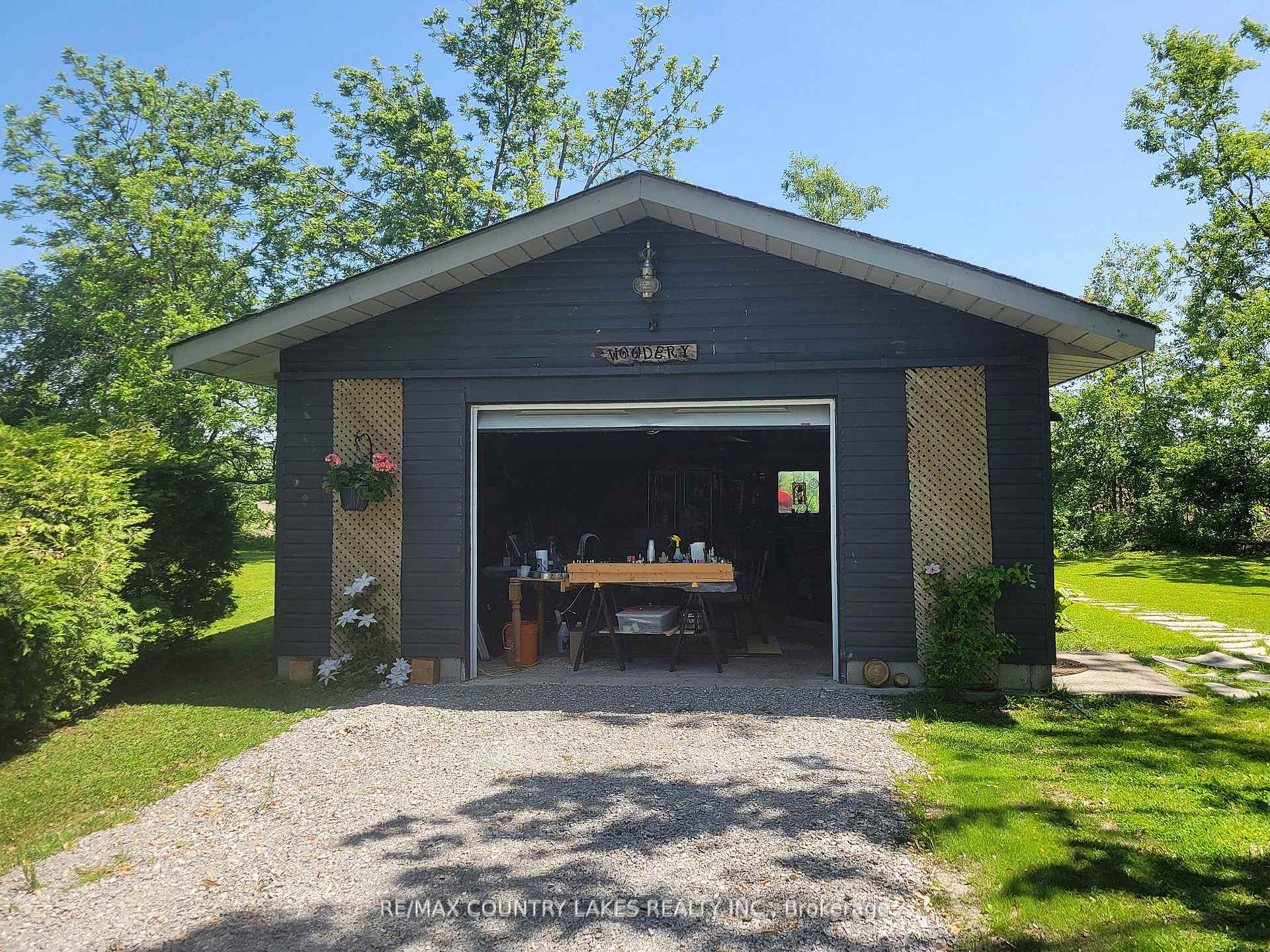 Photo 24 of 2481 Lakeshore Drive, Ramara, Brechin — HOMEH