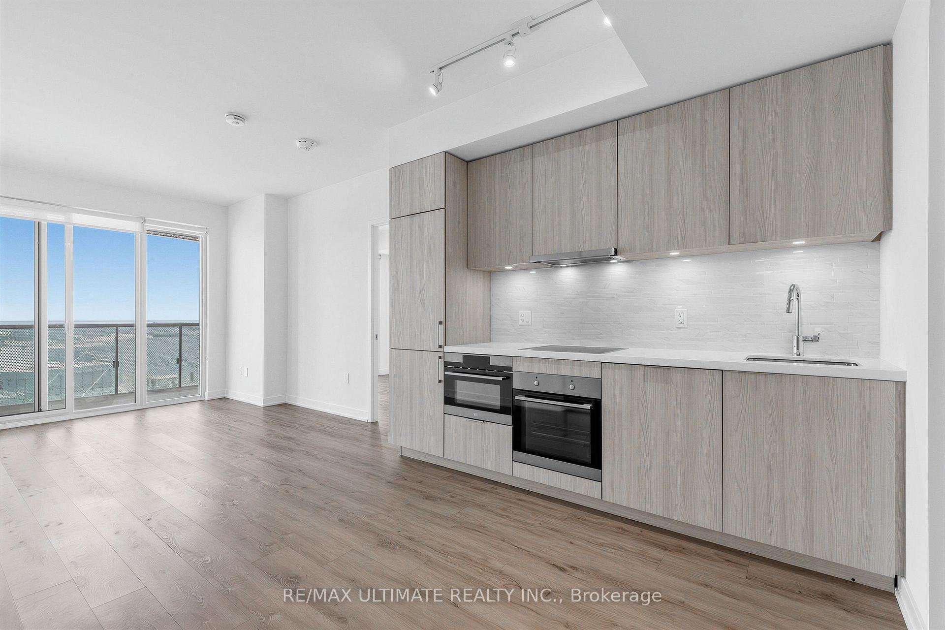 Photo 2 of Unit 1901, 15 Queens Quay E, Toronto, Waterfront Communities — HOMEH