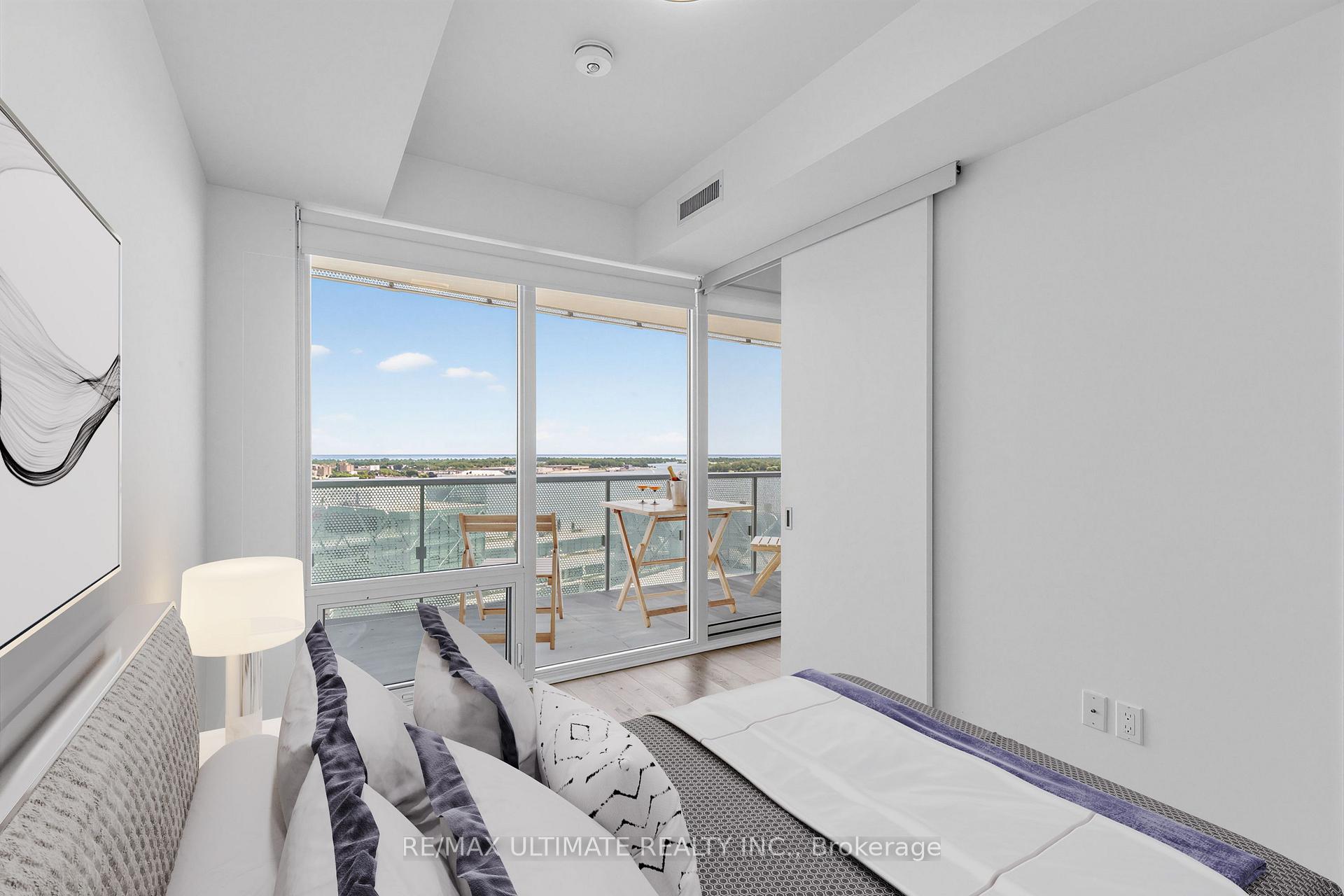 Photo 15 of Unit 1901, 15 Queens Quay E, Toronto, Waterfront Communities — HOMEH