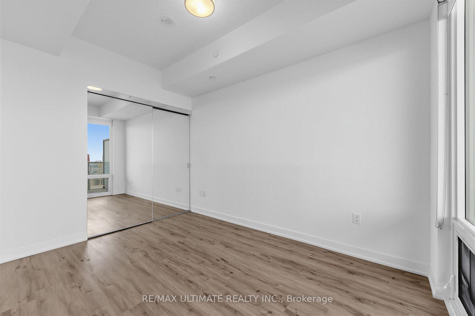 Photo 16 of Unit 1901, 15 Queens Quay E, Toronto, Waterfront Communities — HOMEH
