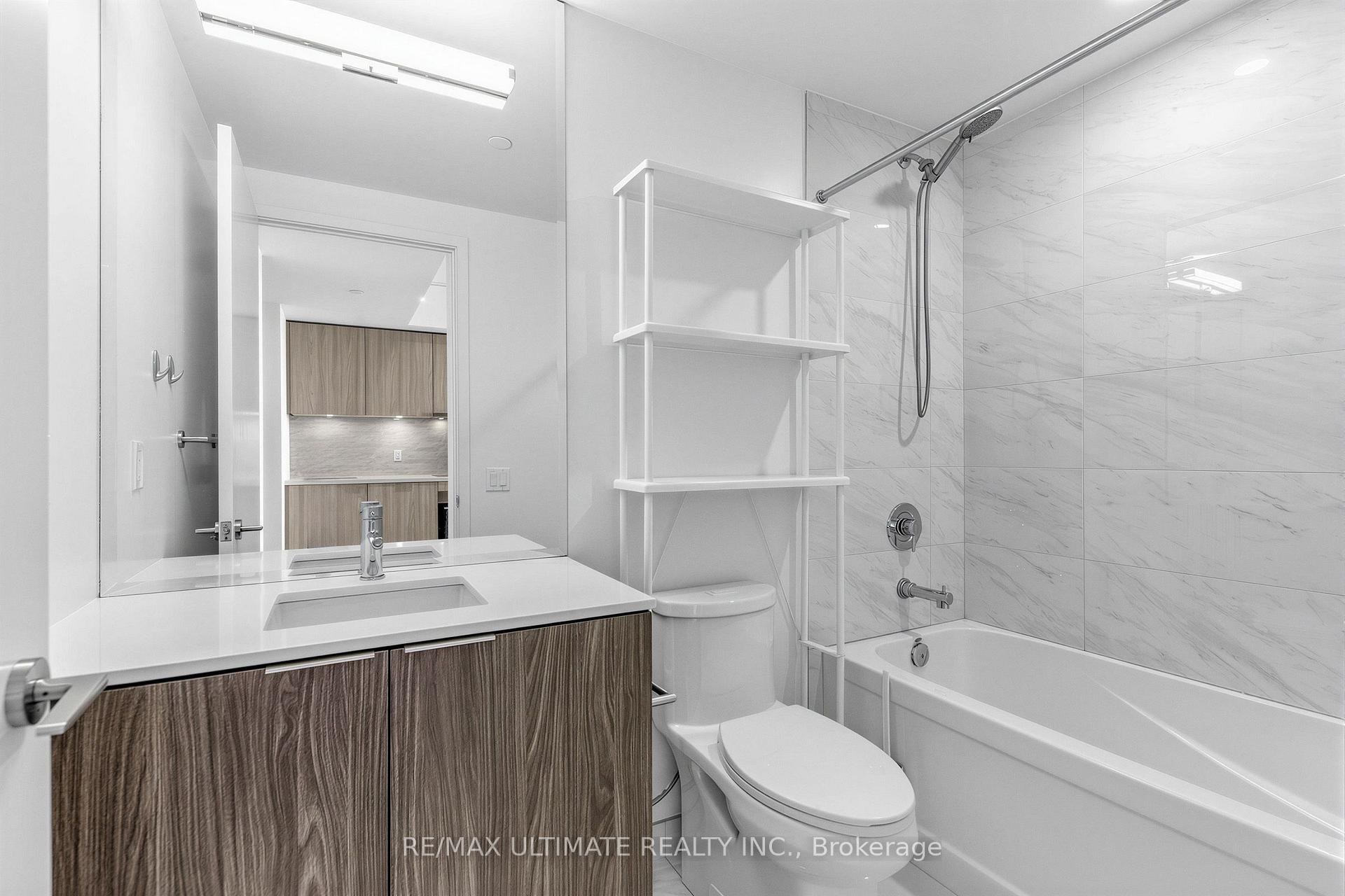 Photo 17 of Unit 1901, 15 Queens Quay E, Toronto, Waterfront Communities — HOMEH