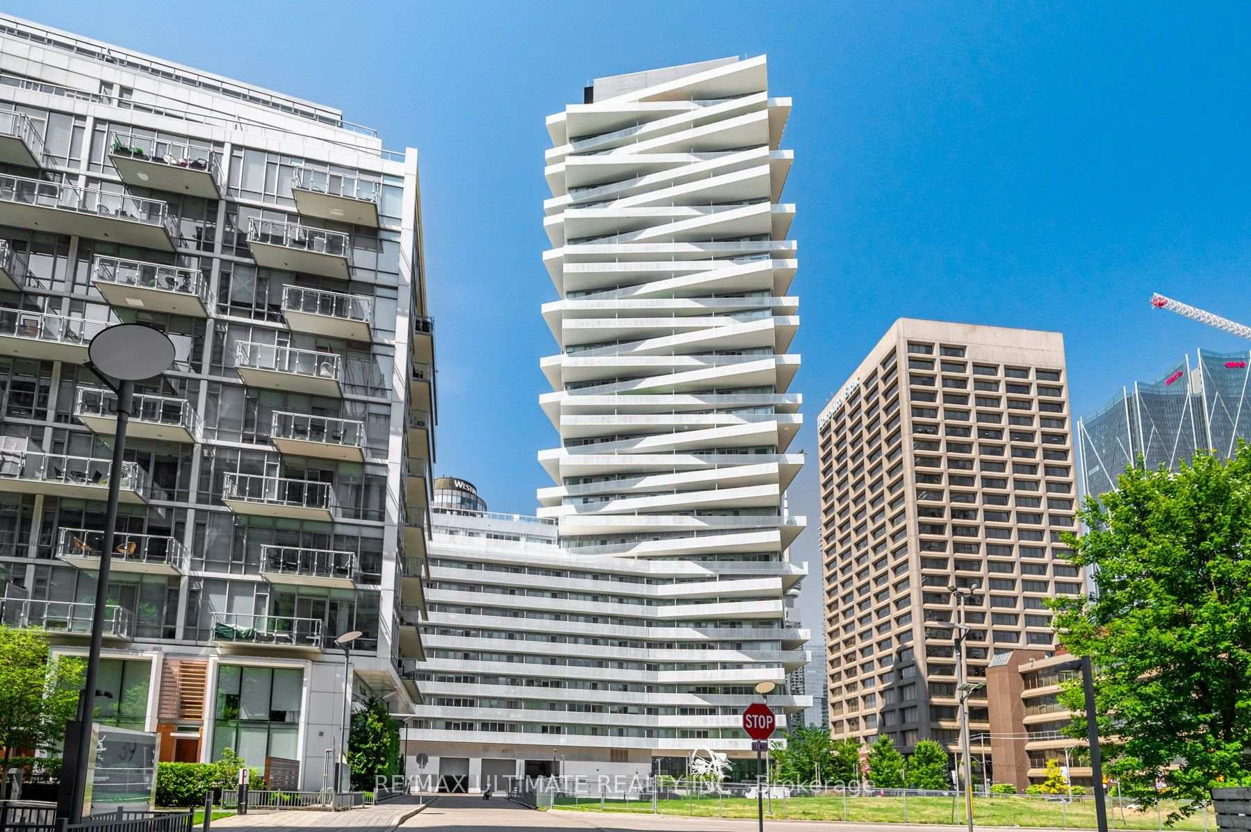 Photo 29 of Unit 1901, 15 Queens Quay E, Toronto, Waterfront Communities — HOMEH