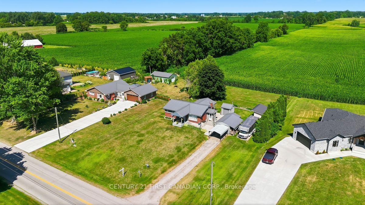 Photo 2 of 22656 Queens Line, West Elgin, Rodney — HOMEH