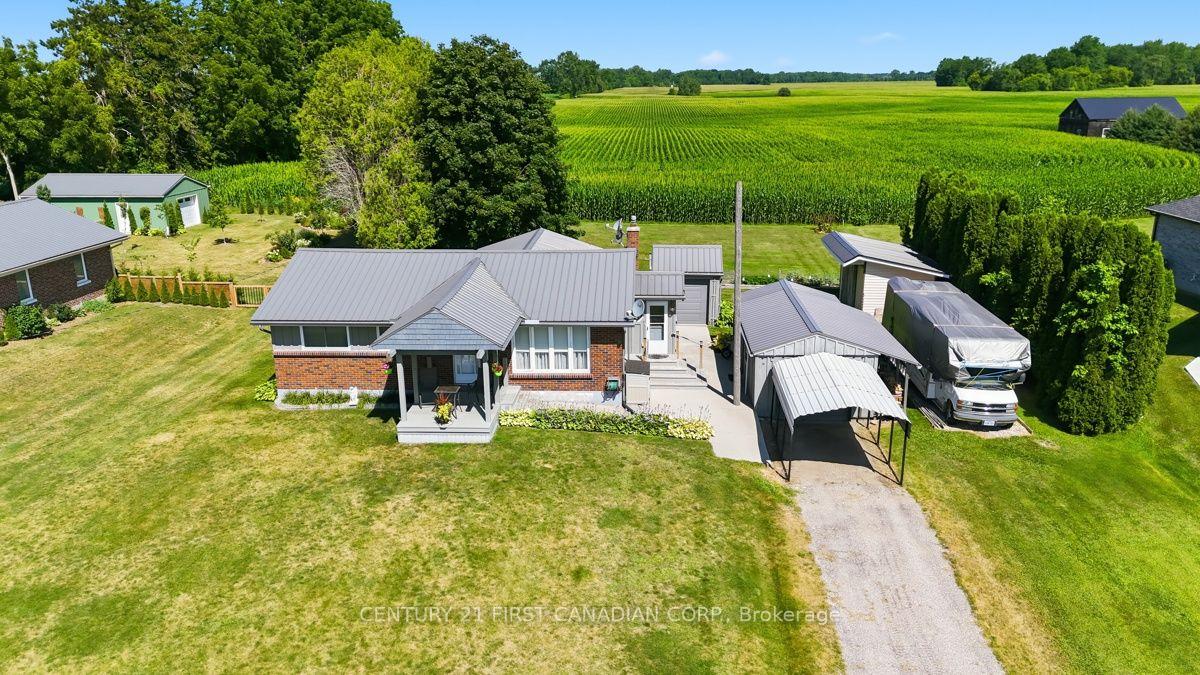 Photo 4 of 22656 Queens Line, West Elgin, Rodney — HOMEH