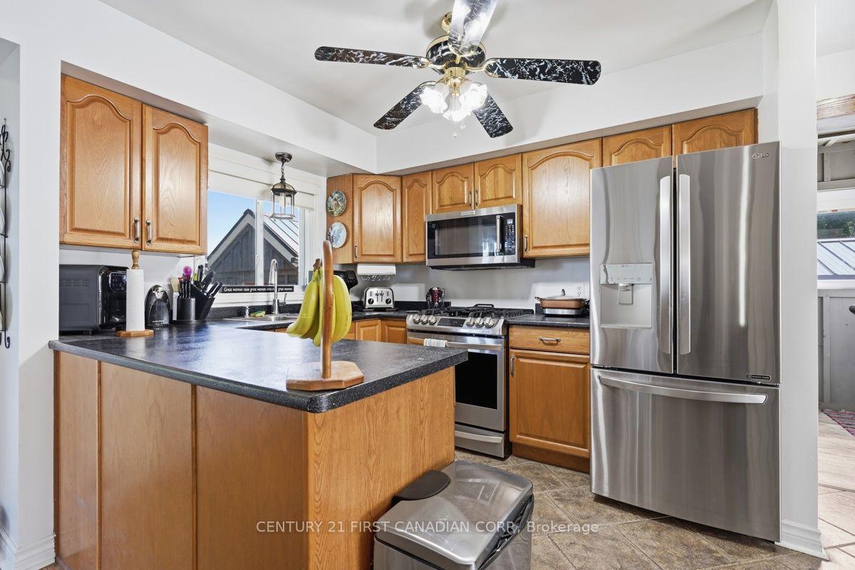 Photo 13 of 22656 Queens Line, West Elgin, Rodney — HOMEH