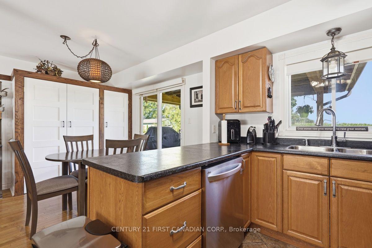 Photo 15 of 22656 Queens Line, West Elgin, Rodney — HOMEH