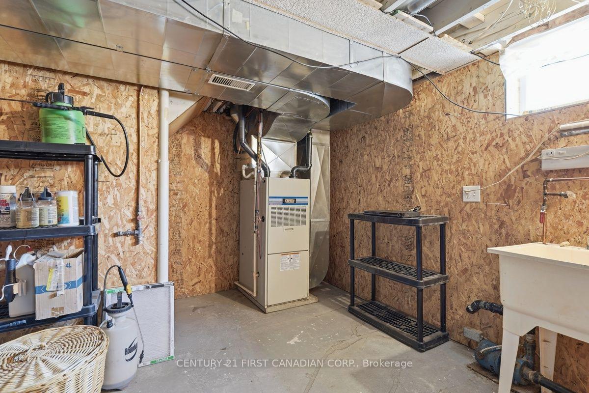 Photo 27 of 22656 Queens Line, West Elgin, Rodney — HOMEH