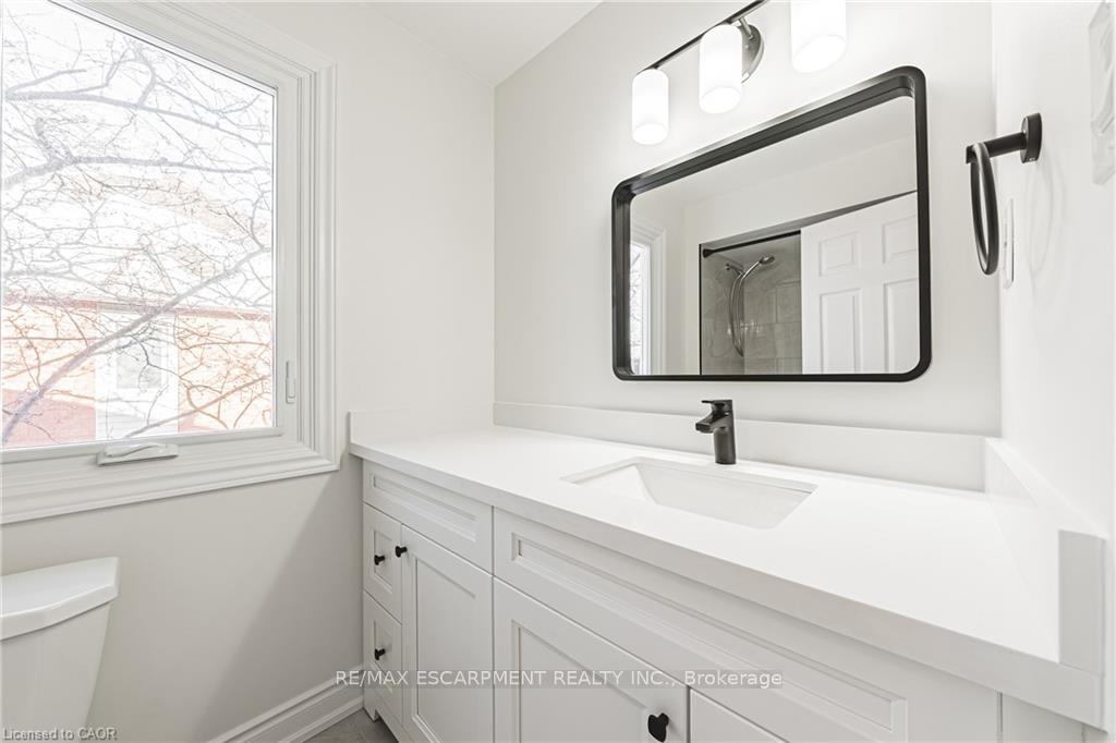 Photo 26 of Unit 101, 895 Maple Avenue, Burlington, Brant — HOMEH