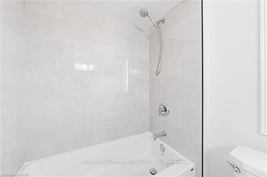 Photo 27 of Unit 101, 895 Maple Avenue, Burlington, Brant — HOMEH