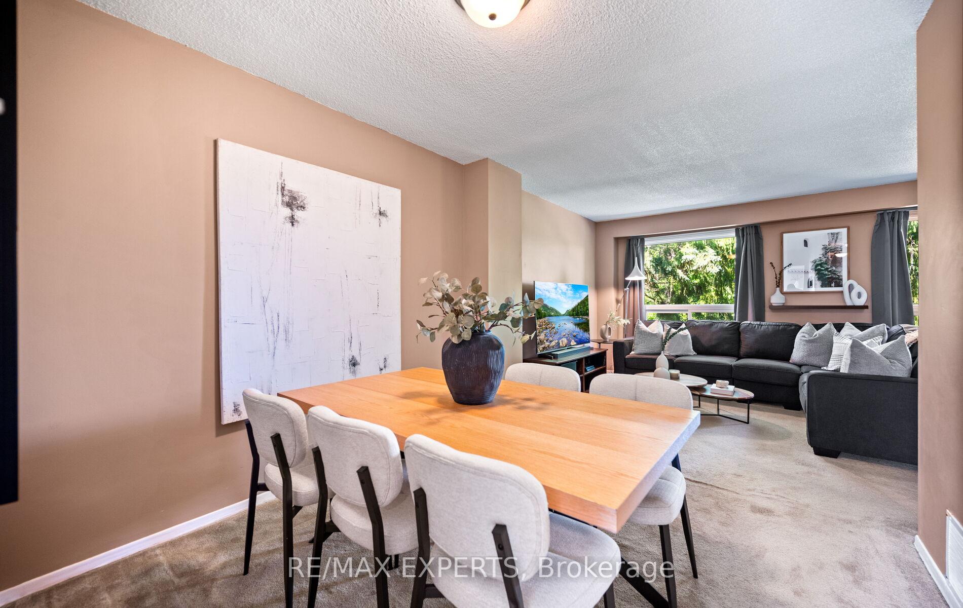 Photo 12 of Unit 15, 161 Moregate Crescent, Brampton, Central Park — HOMEH