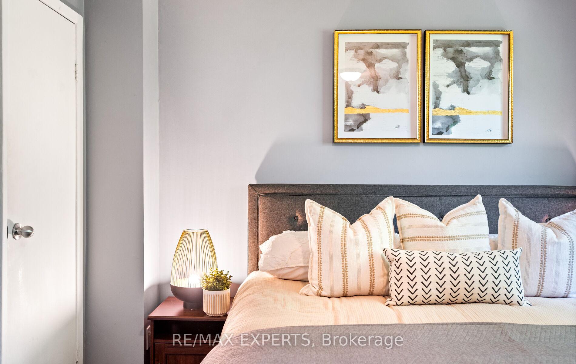 Photo 25 of Unit 15, 161 Moregate Crescent, Brampton, Central Park — HOMEH