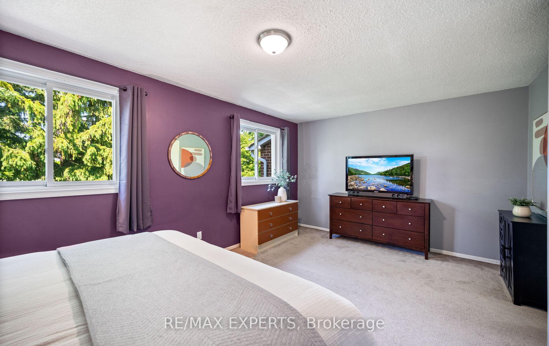 Photo 26 of Unit 15, 161 Moregate Crescent, Brampton, Central Park — HOMEH