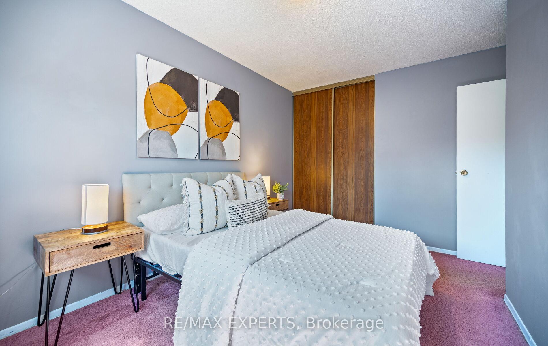 Photo 31 of Unit 15, 161 Moregate Crescent, Brampton, Central Park — HOMEH