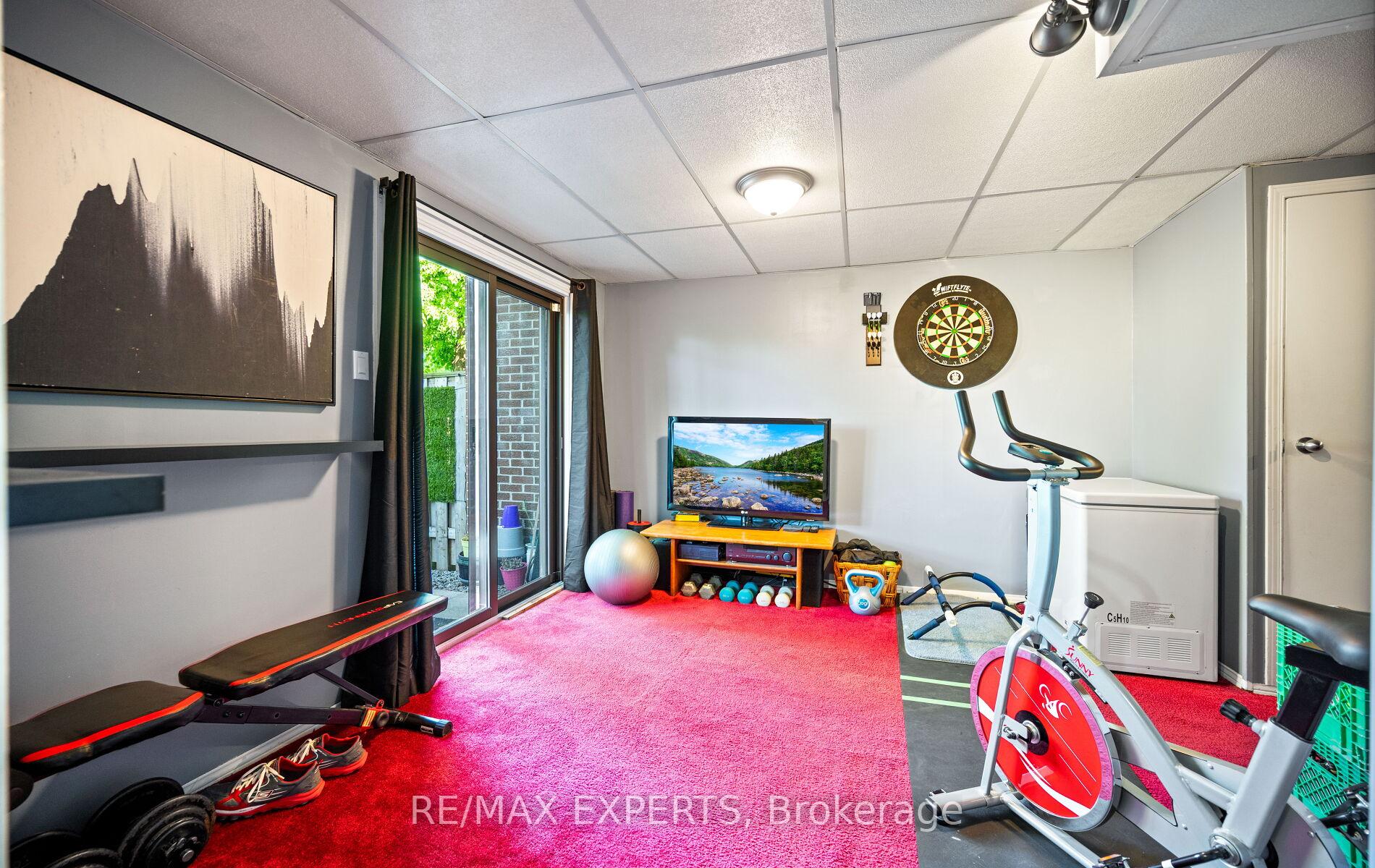 Photo 37 of Unit 15, 161 Moregate Crescent, Brampton, Central Park — HOMEH