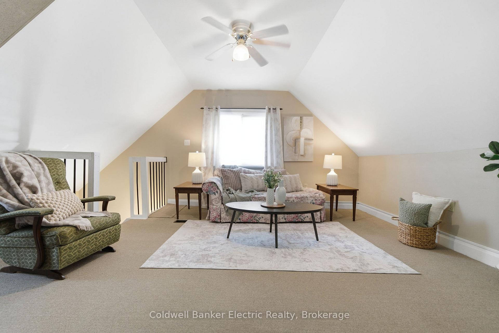 Photo 17 of 1228 Kenneth Avenue, Peterborough, Otonabee Ward 1 — HOMEH